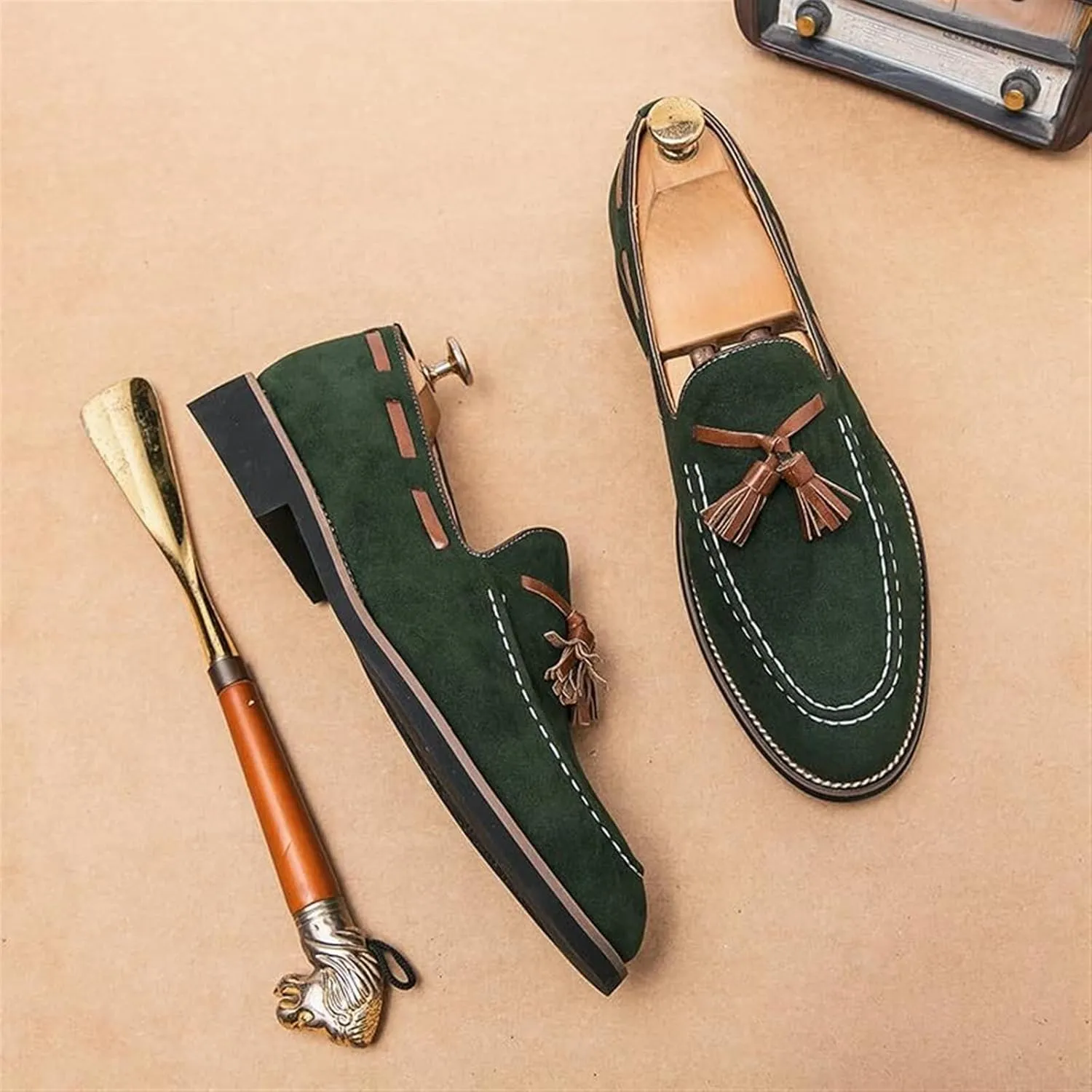 Men's Casual Tassel Loafers Slip On Driving Shoes Fashion Lightweight Shoes Hand-Sewn Suede Penny Loafers Shoes Business Dress Shoes for Men