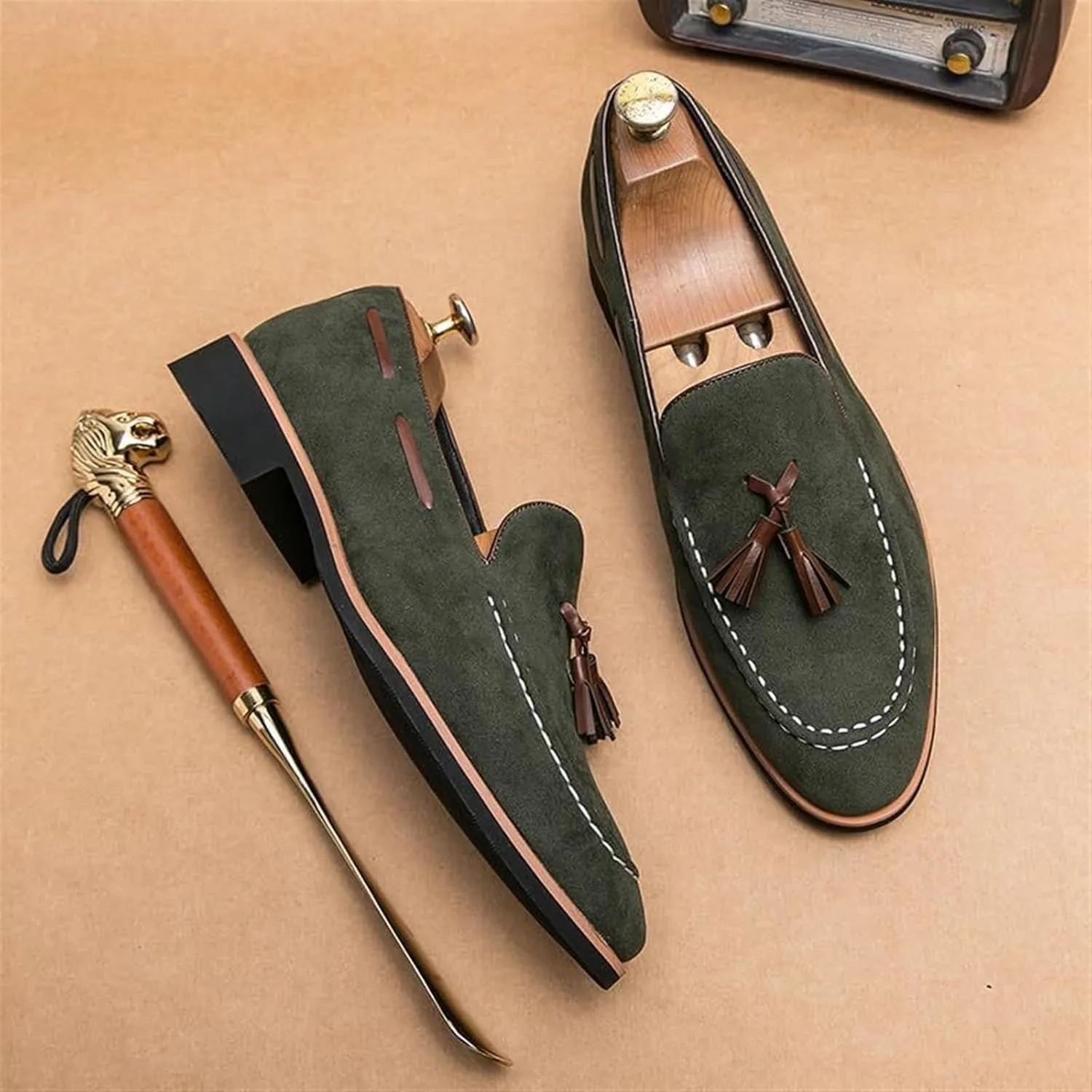 Men's Casual Tassel Loafers Slip On Driving Shoes Fashion Lightweight Shoes Hand-Sewn Suede Penny Loafers Shoes Business Dress Shoes for Prom Office Work