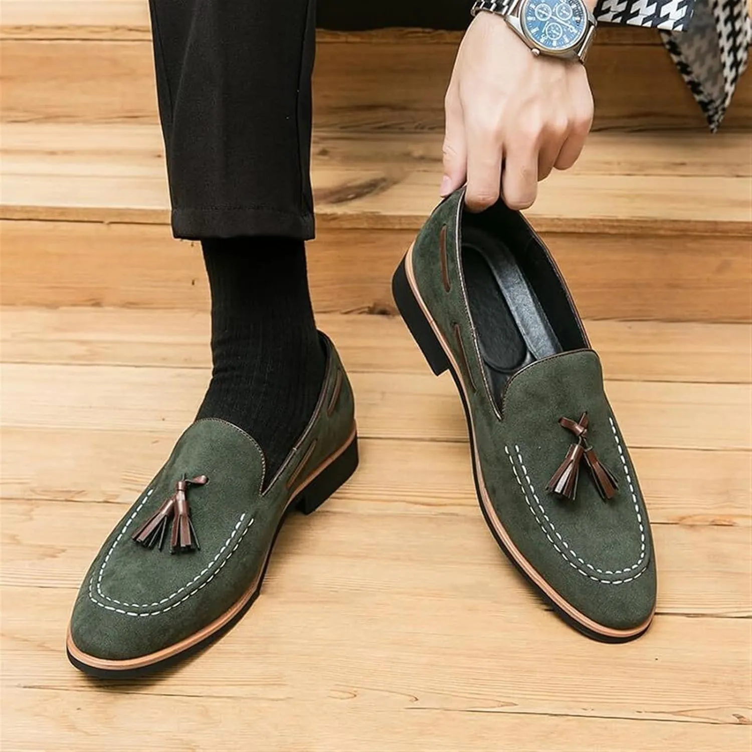 Men's Casual Tassel Loafers Slip On Driving Shoes Fashion Lightweight Shoes Hand-Sewn Suede Penny Loafers Shoes Business Dress Shoes for Prom Office Work