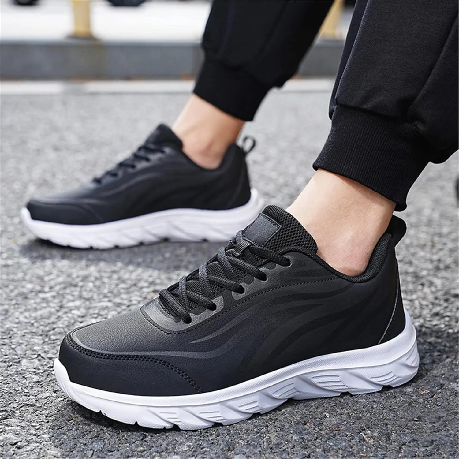Men's Lightweight Non Slip Barefoot Shoes Supportive Running Athletic Sneaker Non Slip Work Sport Shoes for Men