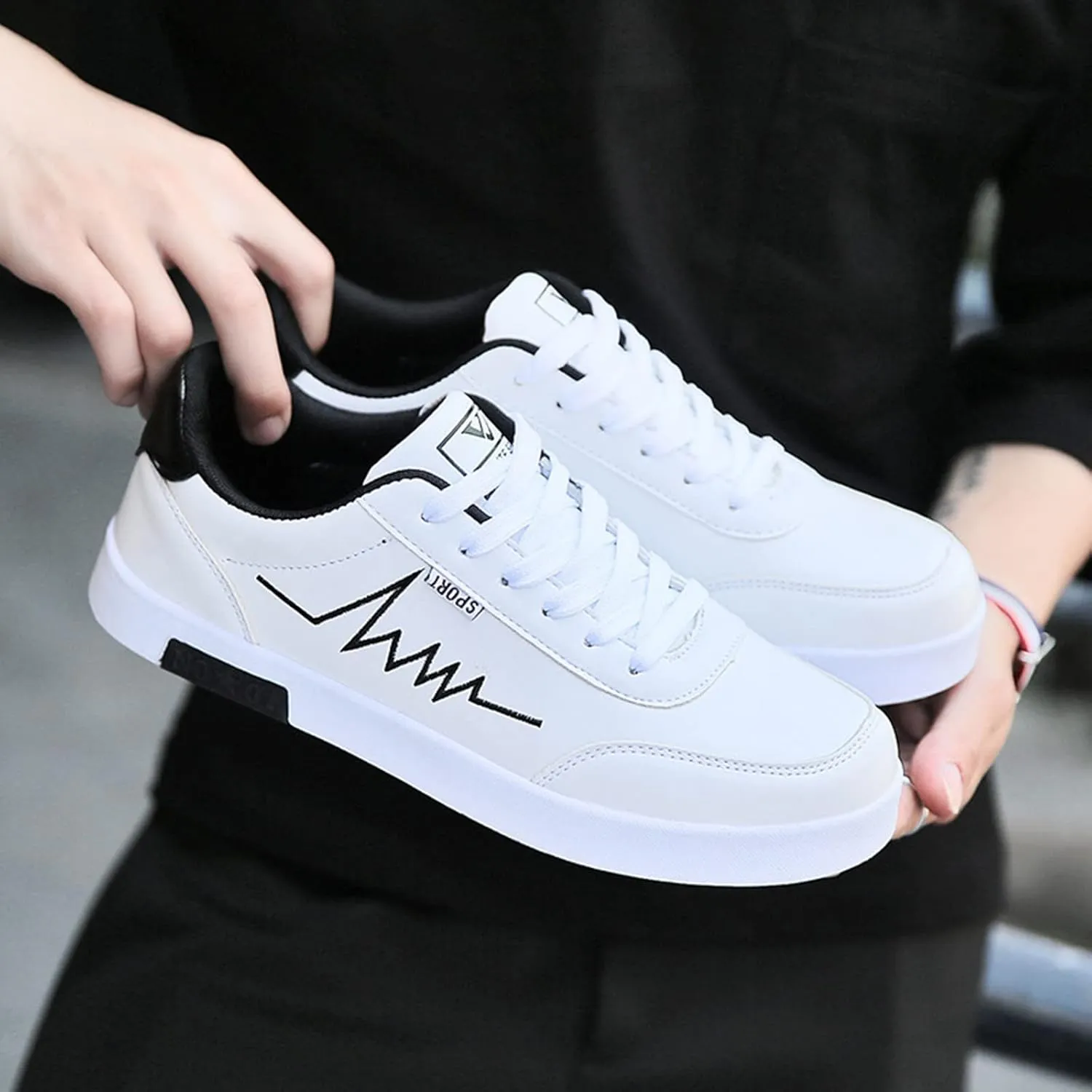 Men's Non Slip Barefoot Minimalist Shoes Comfortable Breathable Lightweight Tennis Shoe Convenient Slip on Shoes