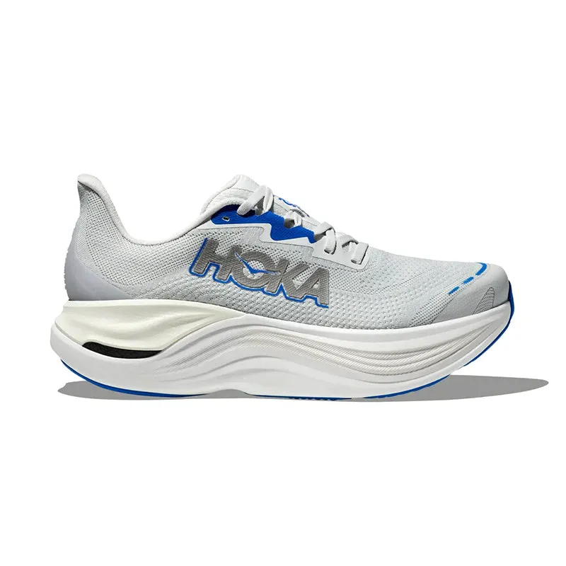 Men's Skyward X Cosmic Grey/Silver running in a snow - covered area shoes