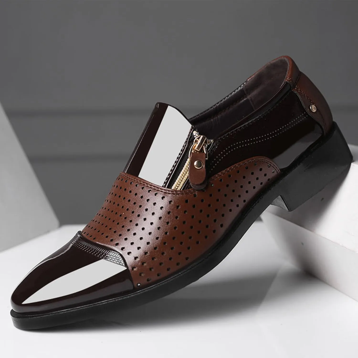Mens Slip-On Loafers Fashion Breathable Cut Out Slippers Patent Leather Brogues Business Wedding Dress Shoes