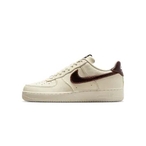 Nike Mens Air Force 1 '07 Shoes Midfoot Lockdown Immense appearance