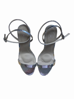 Stable Easy Slip On Shoes Heels Block By Missguided In Silver, Size: 6.5