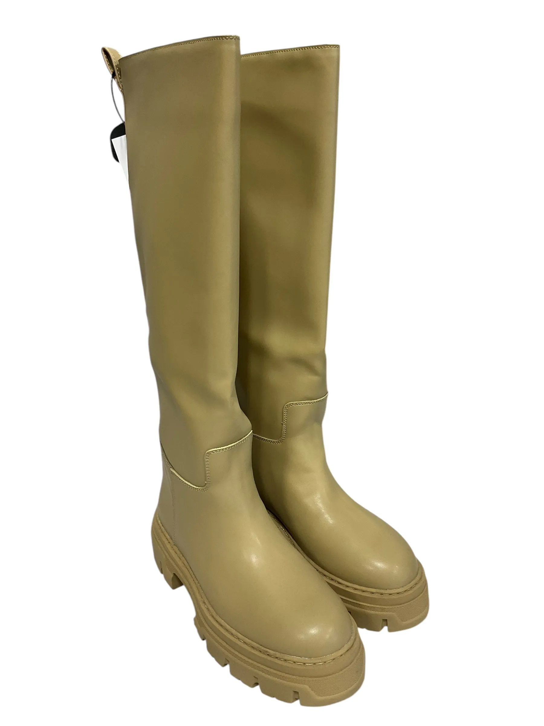 Boots Knee Flats By H&m In Beige, Size: 9 Chic Streetwear