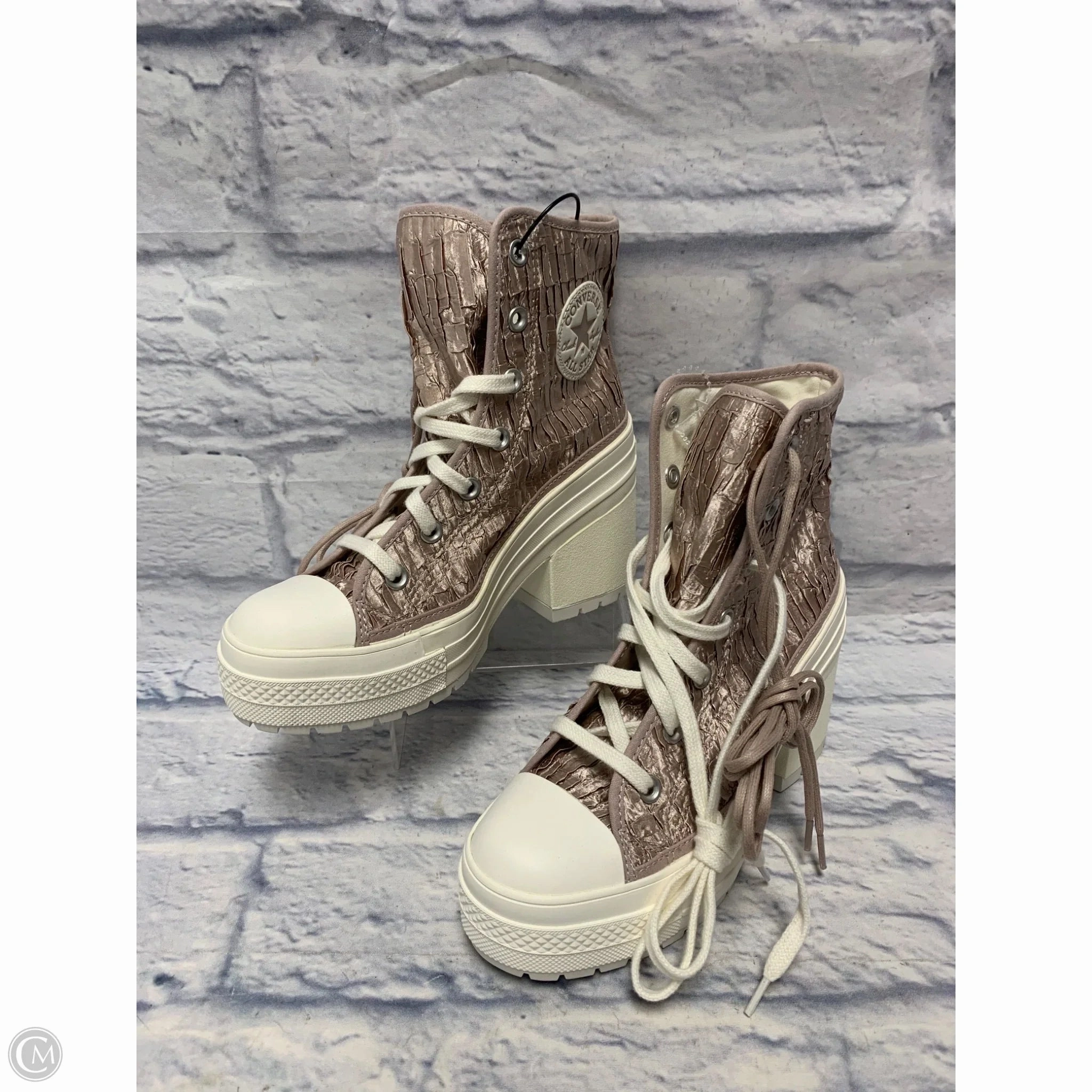 Boots Ankle Heels By Converse In Pink & White, Size: 7 Padded Interior Outdoor Explorer Smooth Style