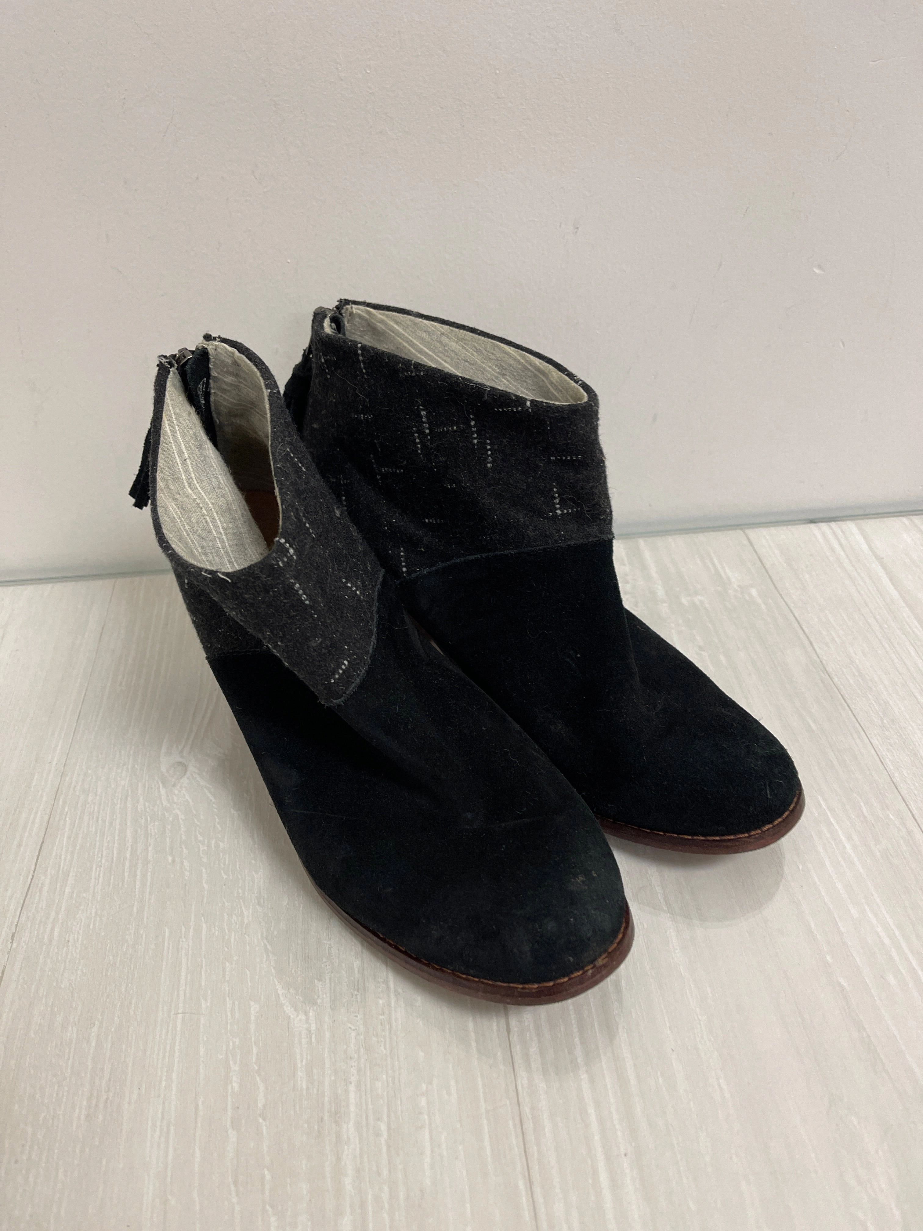 Boots Ankle Heels By Toms In Black, Size: 8.5 Perfect Fit sole