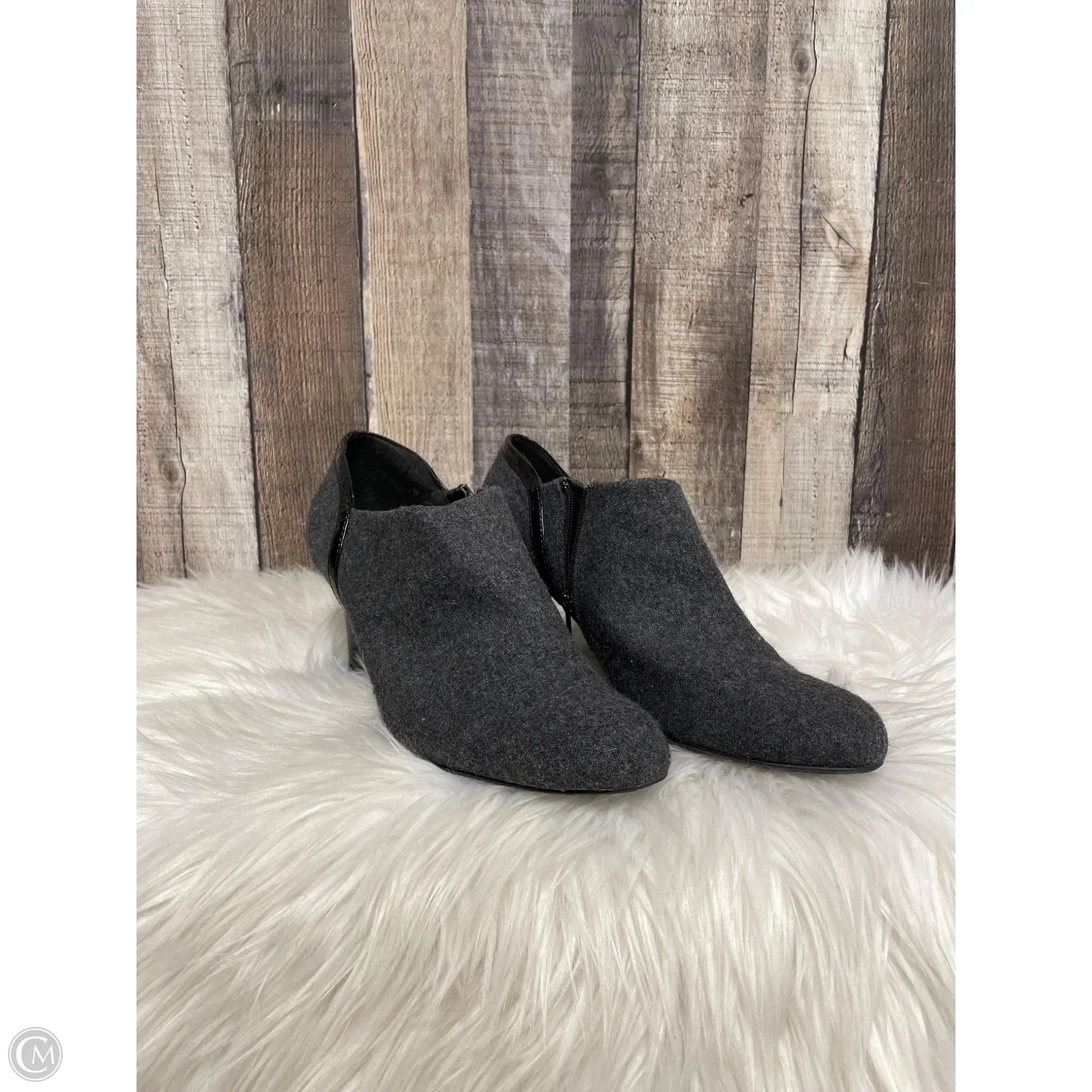 Shoes Heels Block By Liz Claiborne In Grey, Size: 10 Fashion Mood