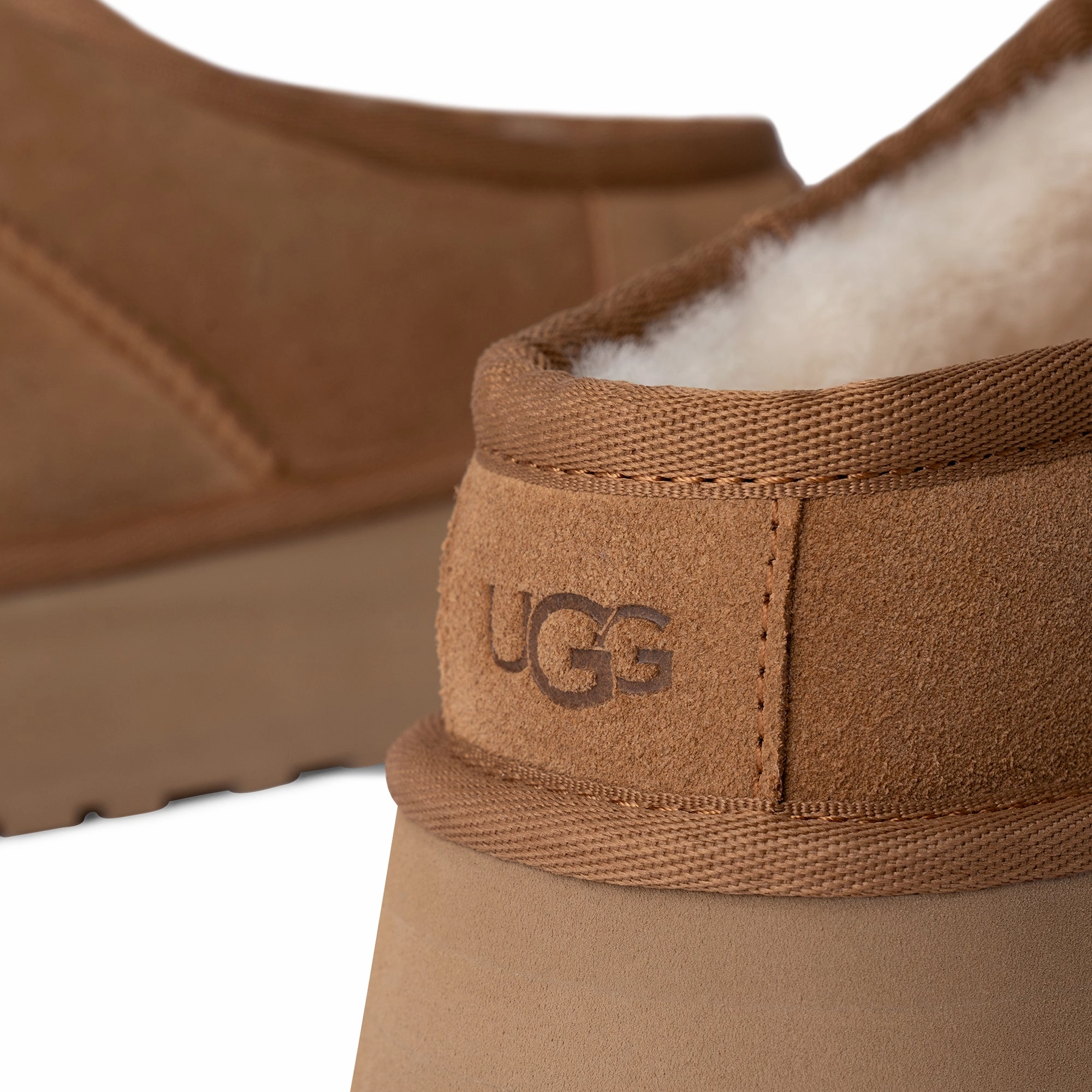 Minimalist Ugg Womens Bea Mary Jane Slippers
