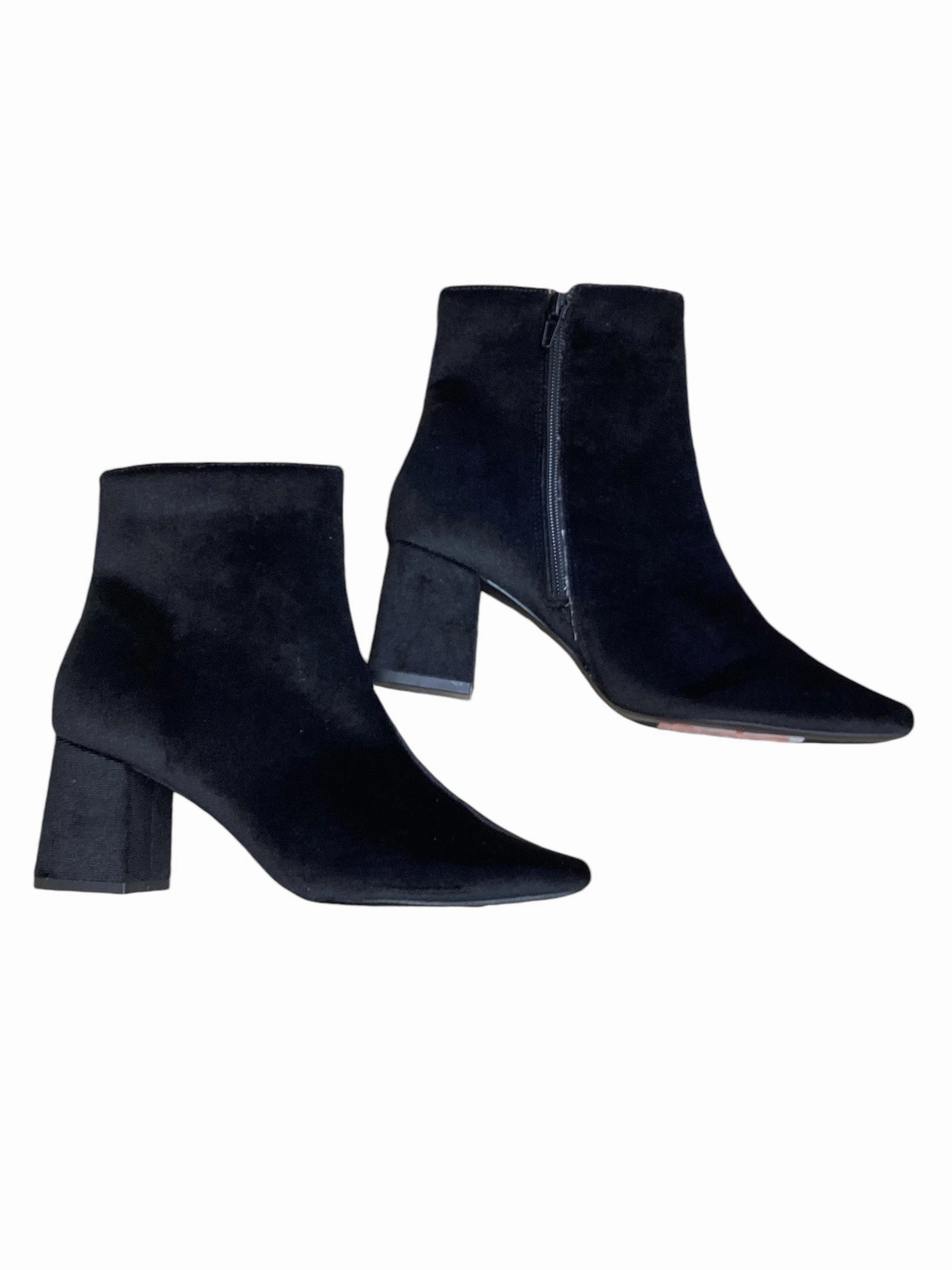 Boots Ankle Heels By Journee In Black, Size: 7.5 Camping Trip Anti Abrasion