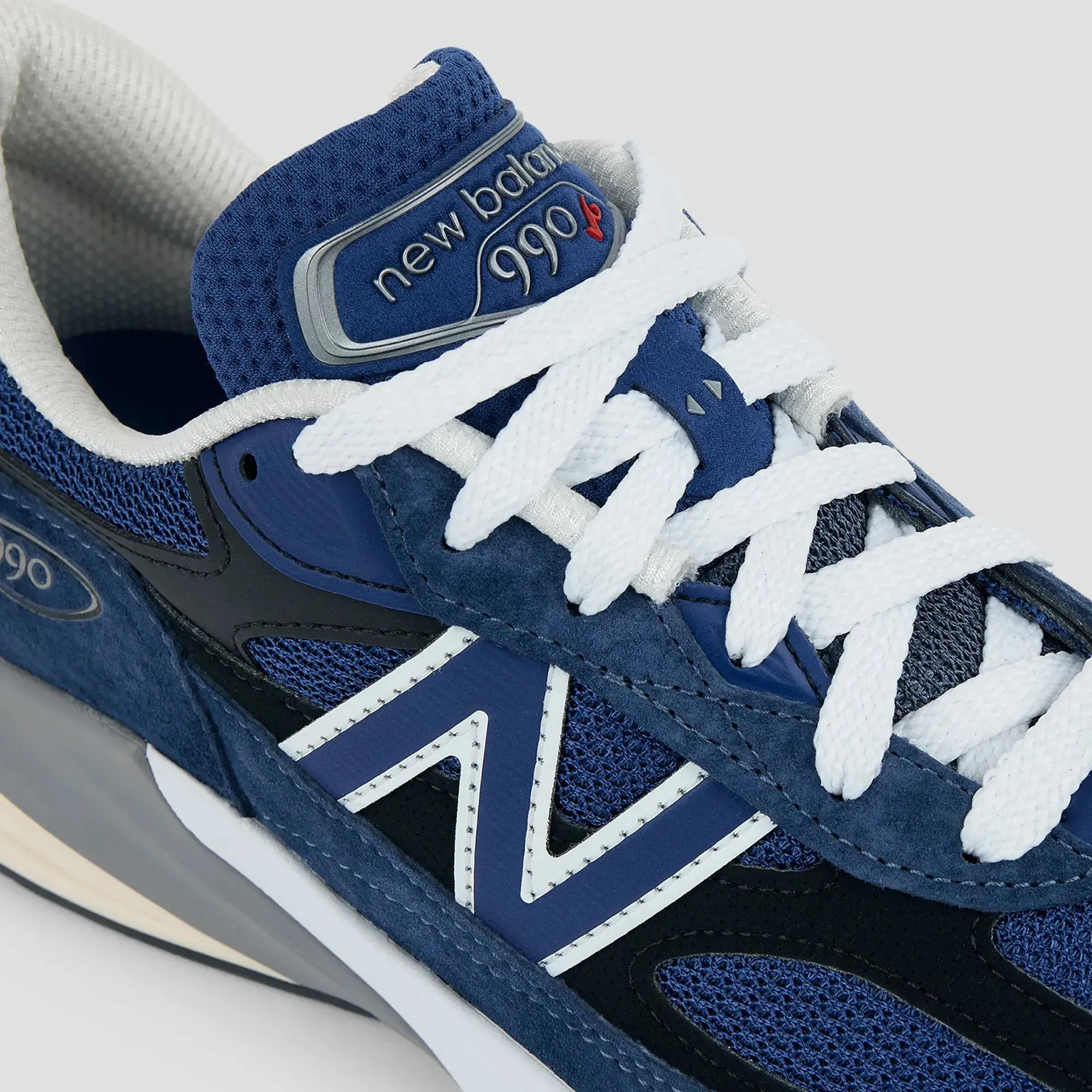 New Balance Mens Made in USA 990v6 Shoes elastic materials Lightweight Midsole