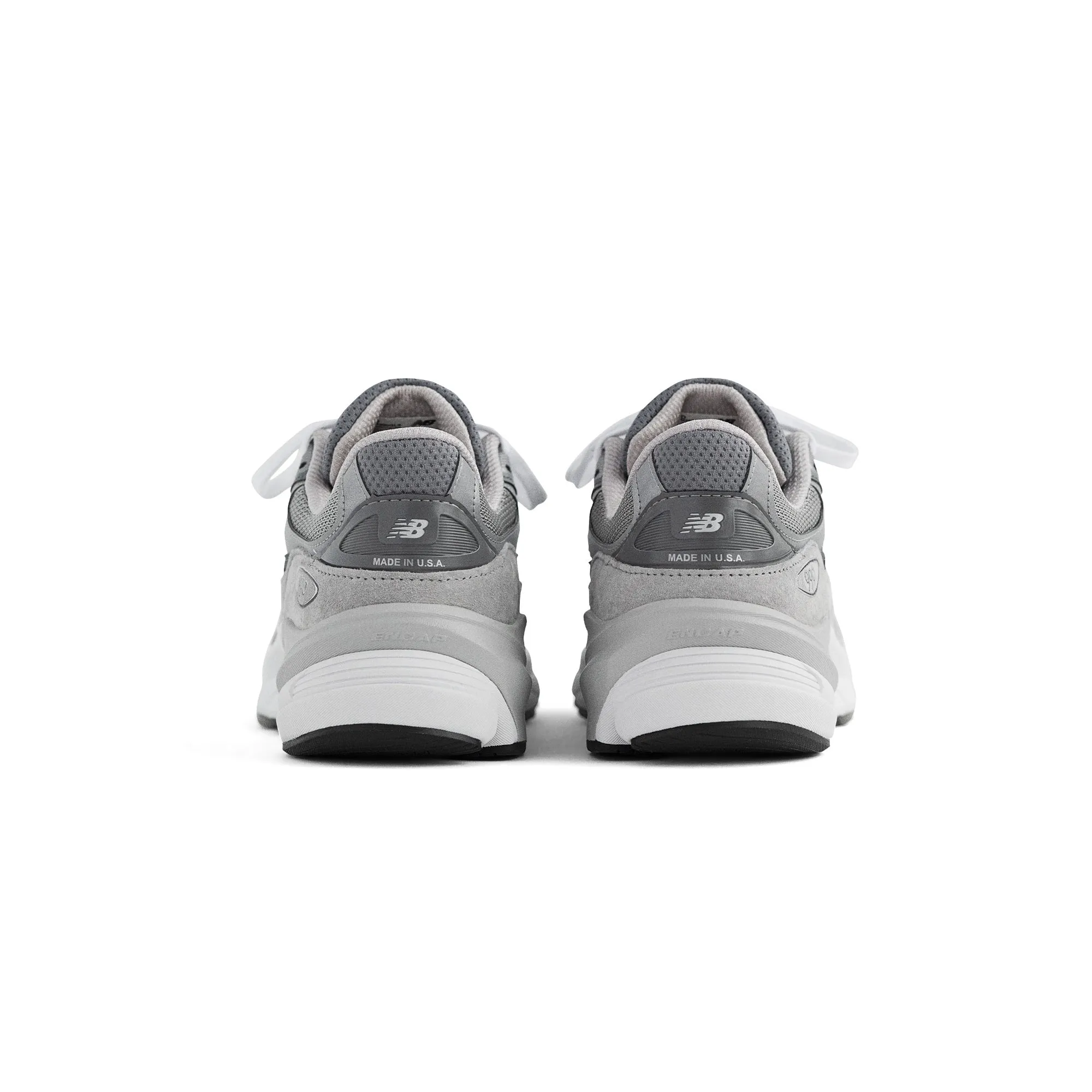 running in a triathlon slip - on style New Balance Mens Made In USA 990v6 Shoes