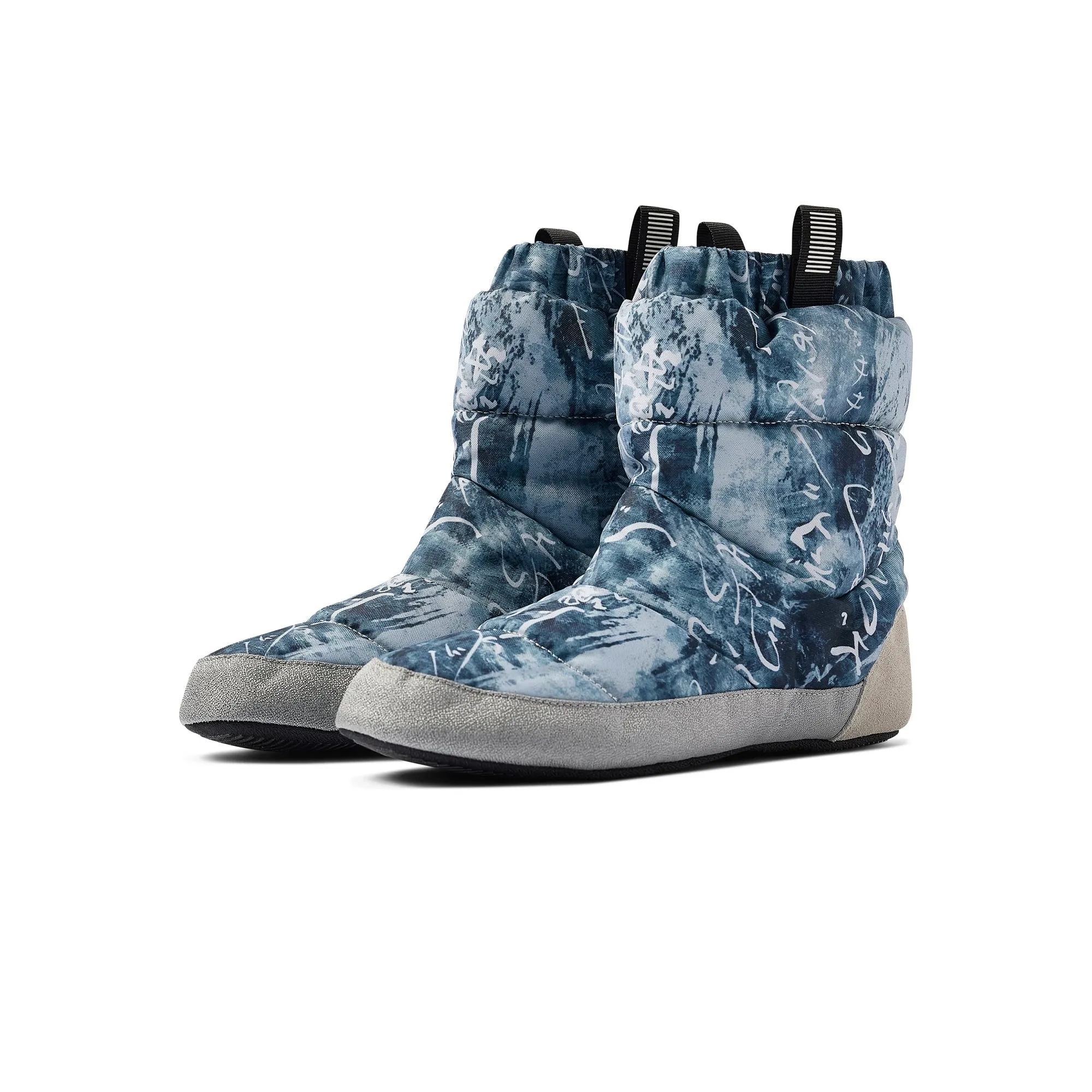 adventure shoes futuristic shoes New Balance x Snow Peak Niobium C_3 Shoes