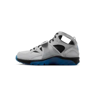 Nike Mens Air Trainer Huarache Shoes thick - sole shoes