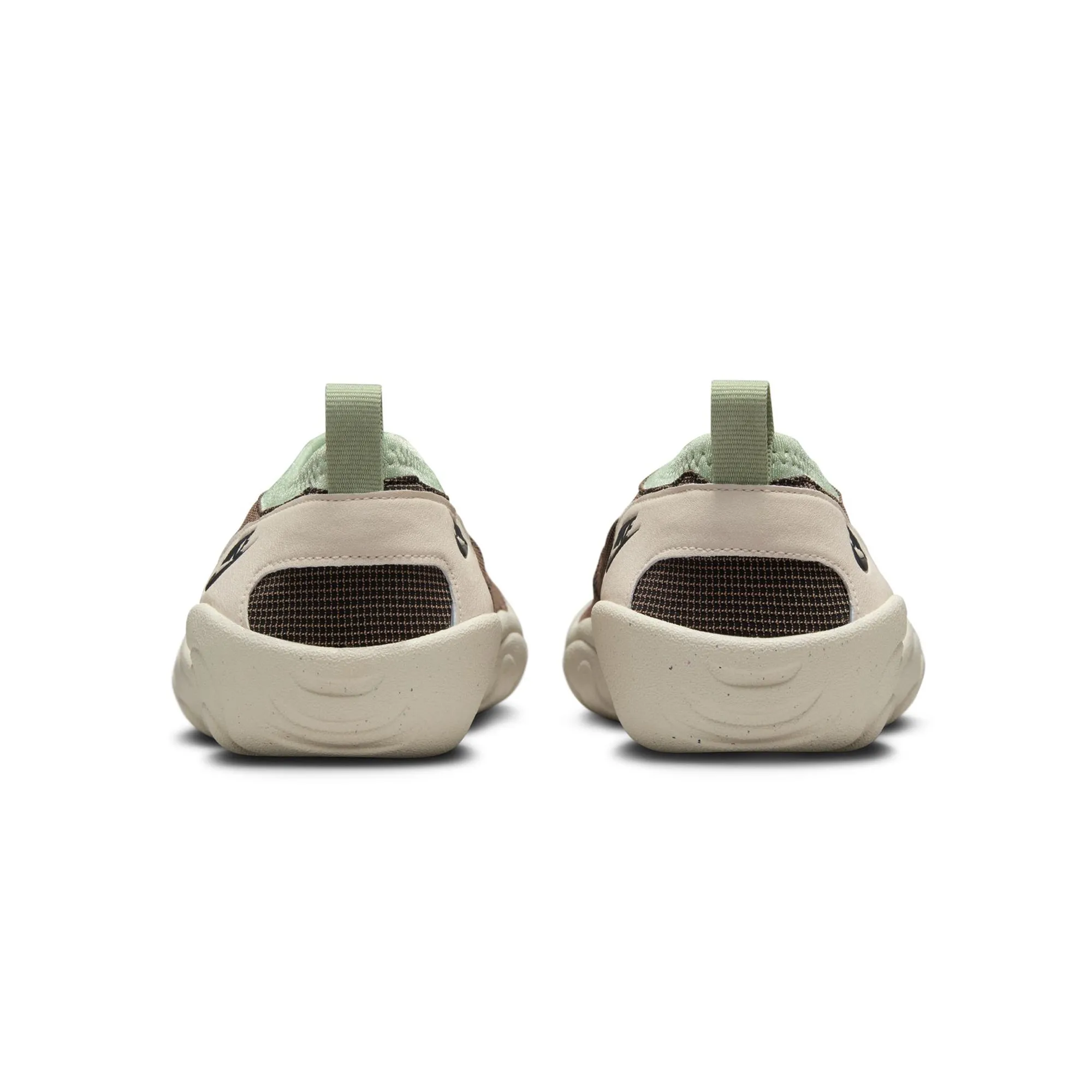 breathable membrane shoes rainy - day shoes Nike Mens Aqua Tuft Shoes