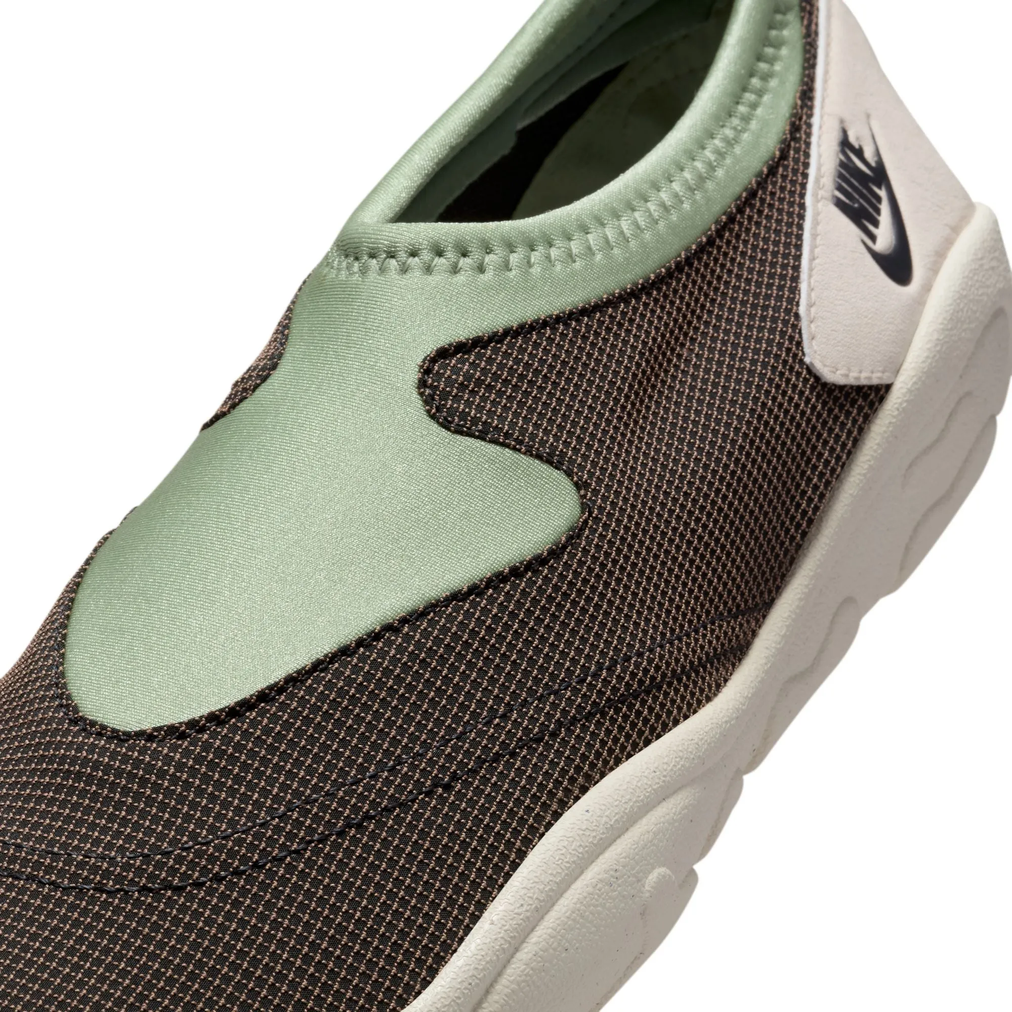 occasional use Nike Mens Aqua Tuft Shoes