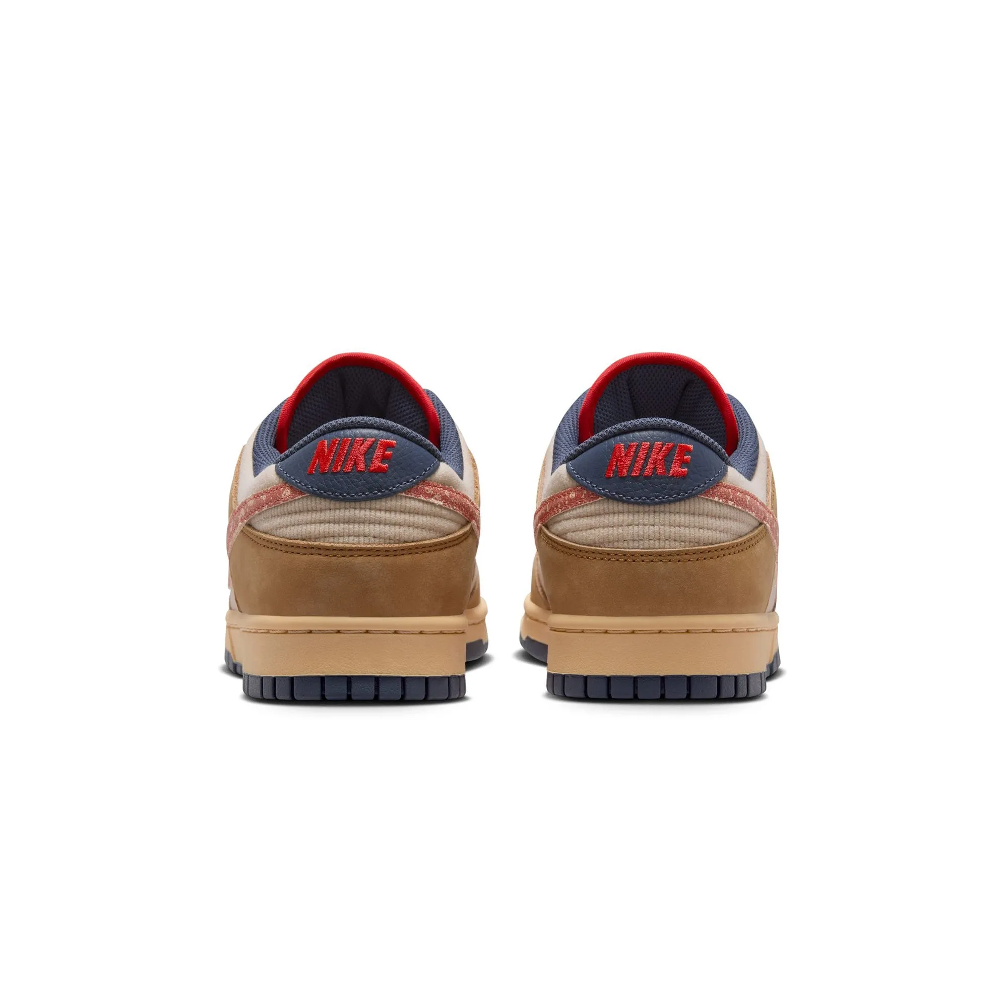 Breathable Knit Fabric Nike Mens Dunk Low Retro SE Shoes