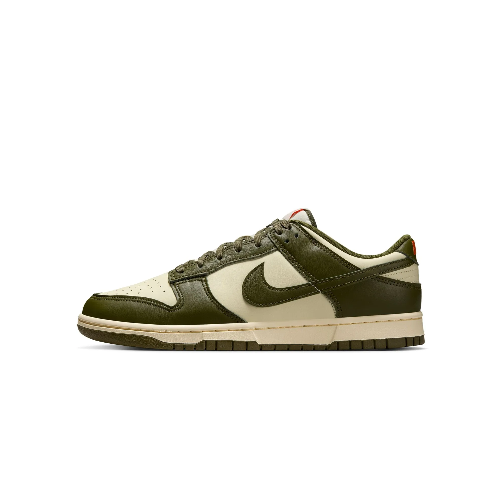 rural running shoe operation Ergonomic shoe design Nike Mens Dunk Low Retro Shoes