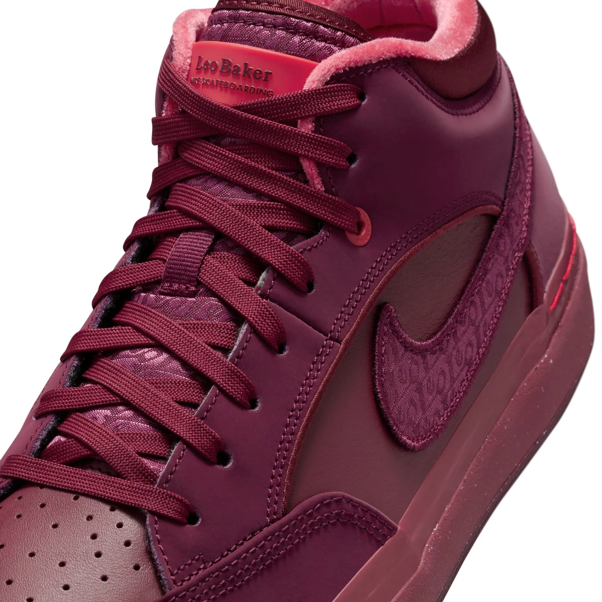 sunny day running Nike SB Mens React Leo PRM Shoes