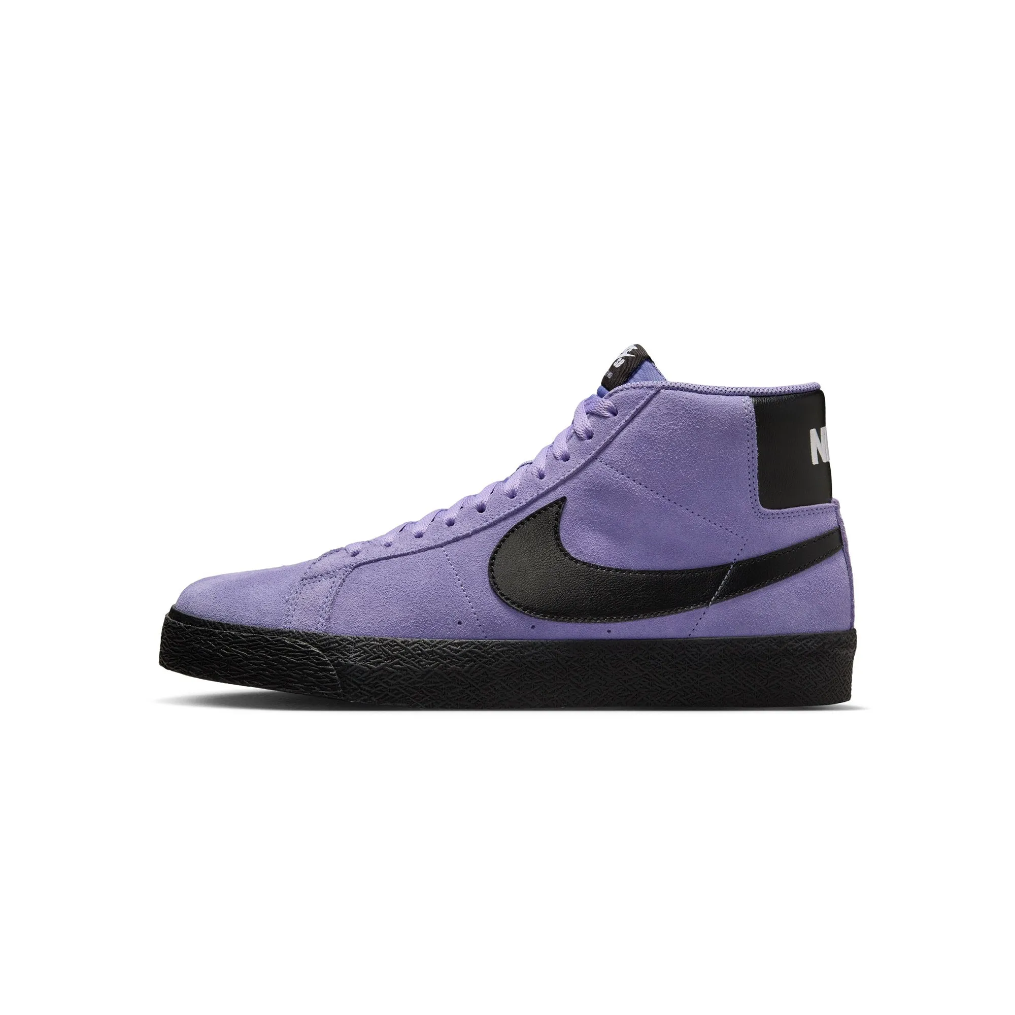 running in a dune area shoes Nike SB Mens Zoom Blazer Mid Shoes