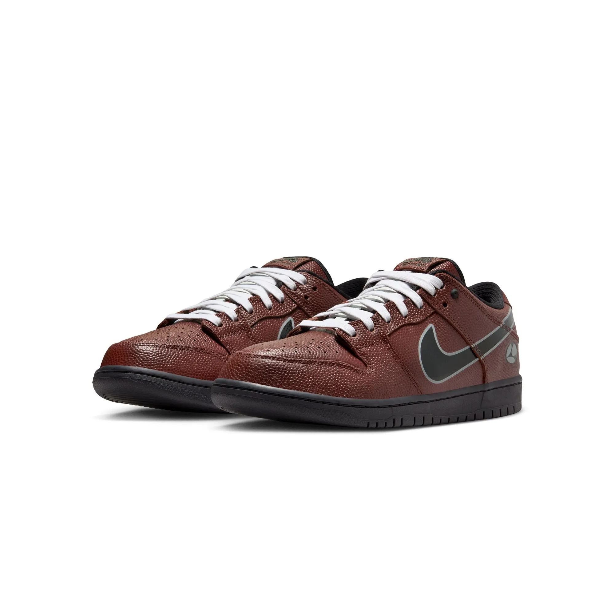 comfortable sneakers Running - specific Nike SB x Limosine Skateboards Mens Dunk Low Pro Shoes