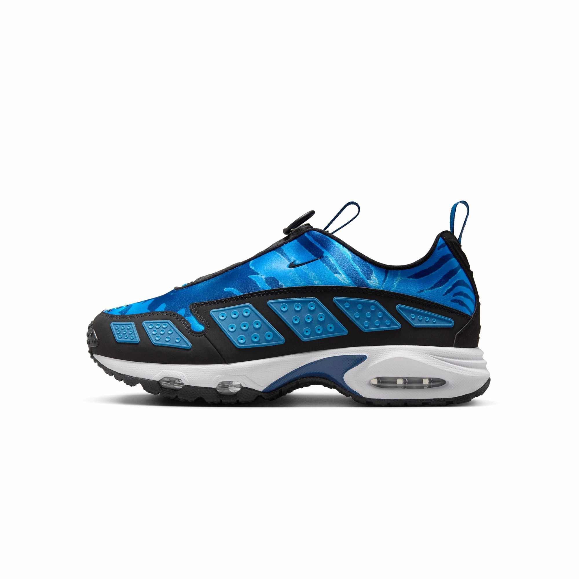 Enhanced Ground Grip Nike Womens Air Max SNDR Camo Shoes