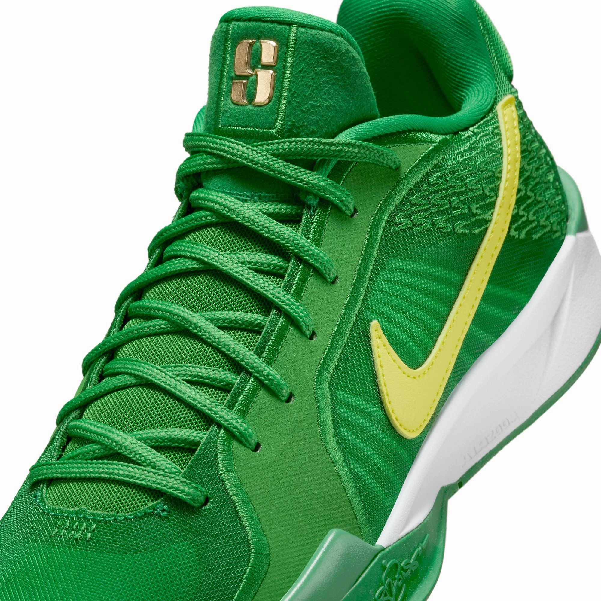 Nike Womens Sabrina 2 Oregon Shoes Lace Up Closure Design