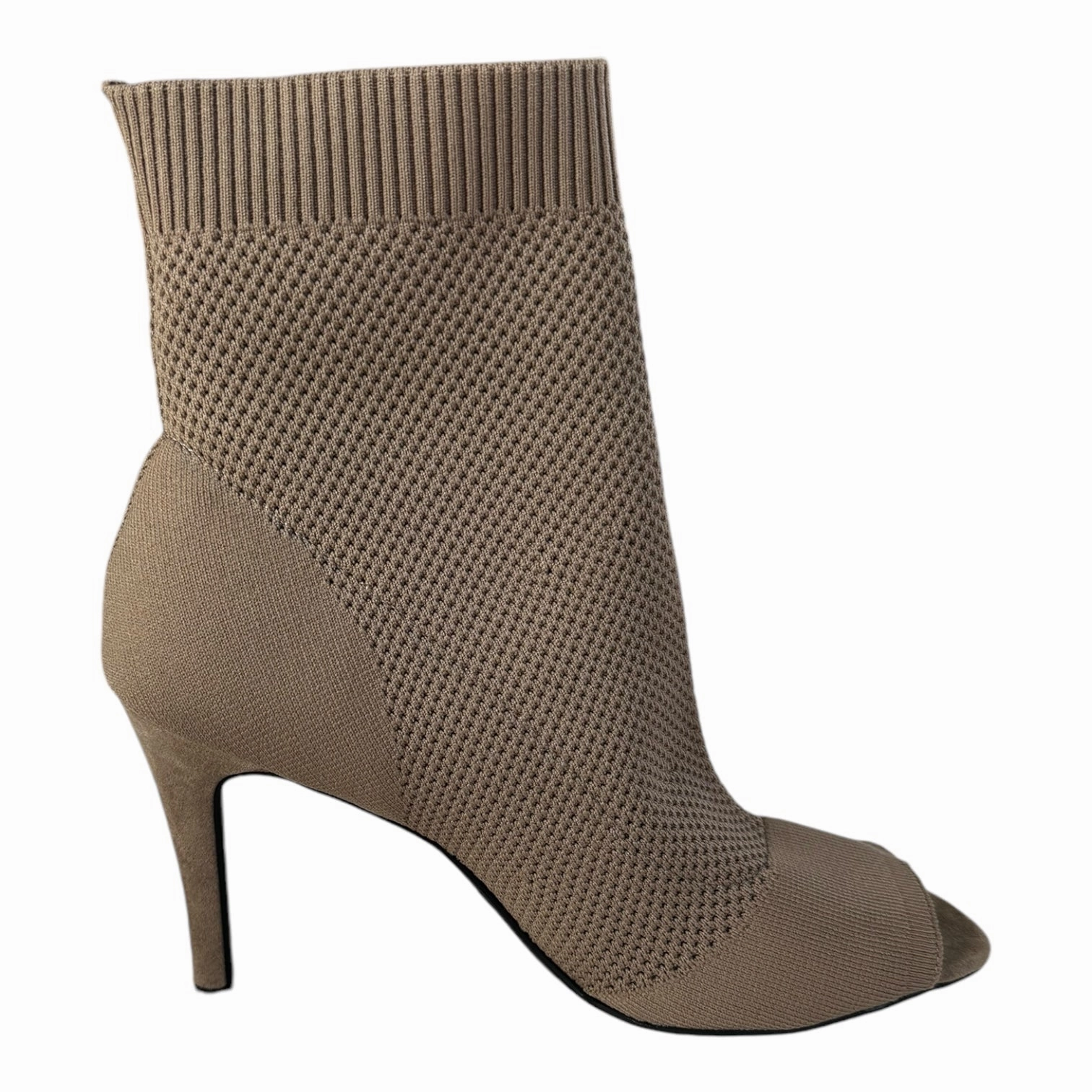 Boots Ankle Heels By Mia In Taupe, Size: 9.5 Ultimate Style Snow Day