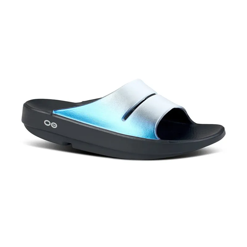 Women's OOahh Luxe Frost Abrasion Resistant Exterior Instant Comfort Step
