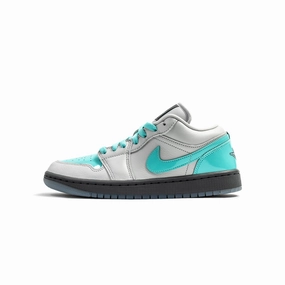 multi - terrain shoes Air Jordan 1 Womens Low SE Shoes