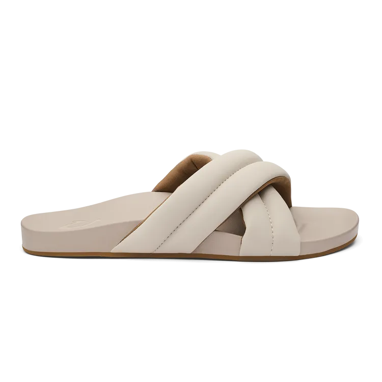 Poolside Vibes Olukai Women's Hila Puffy Slide Sandals