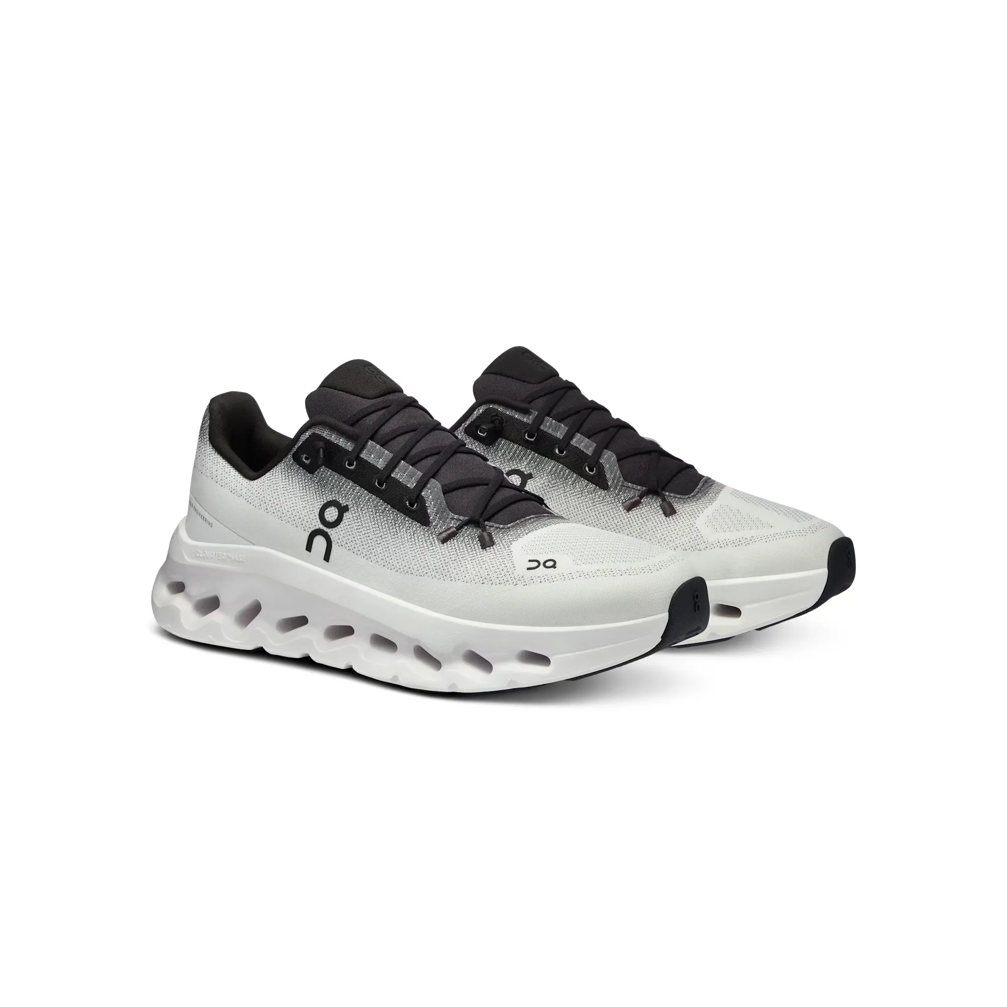 indoor workouts On Running Mens Cloudtilt Shoes