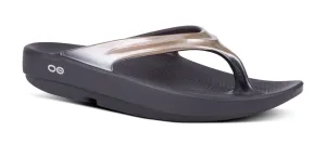 Snug fit Trail Compatible Oofos Womens Oolala Luxe