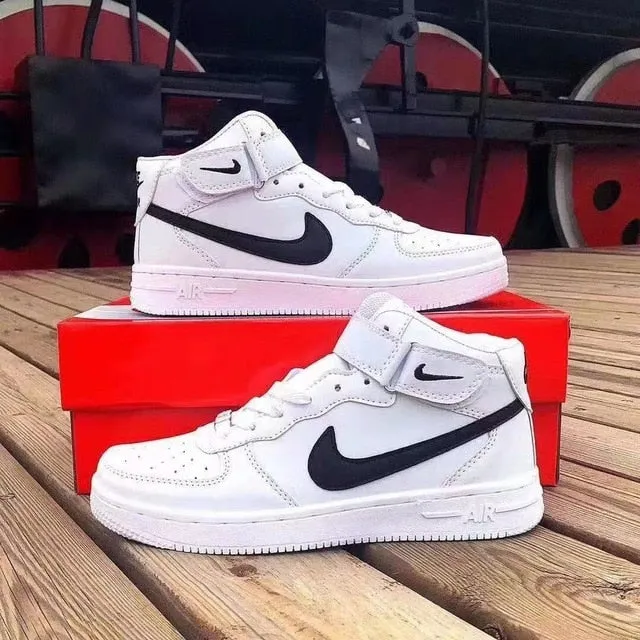 Original  Fashion High-top  Air Force 1 AF1 Men's Skateboarding Shoes Sports Wear Resistant Outdoor Women Sneakers