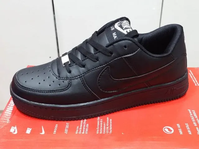 Original  Fashion High-top  Air Force 1 AF1 Men's Skateboarding Shoes Sports Wear Resistant Outdoor Women Sneakers