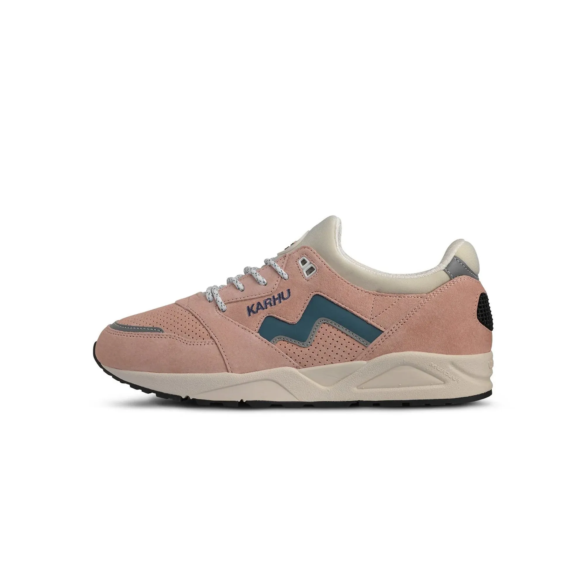 Karhu Mens Aria 95 Shoes mobility improvement