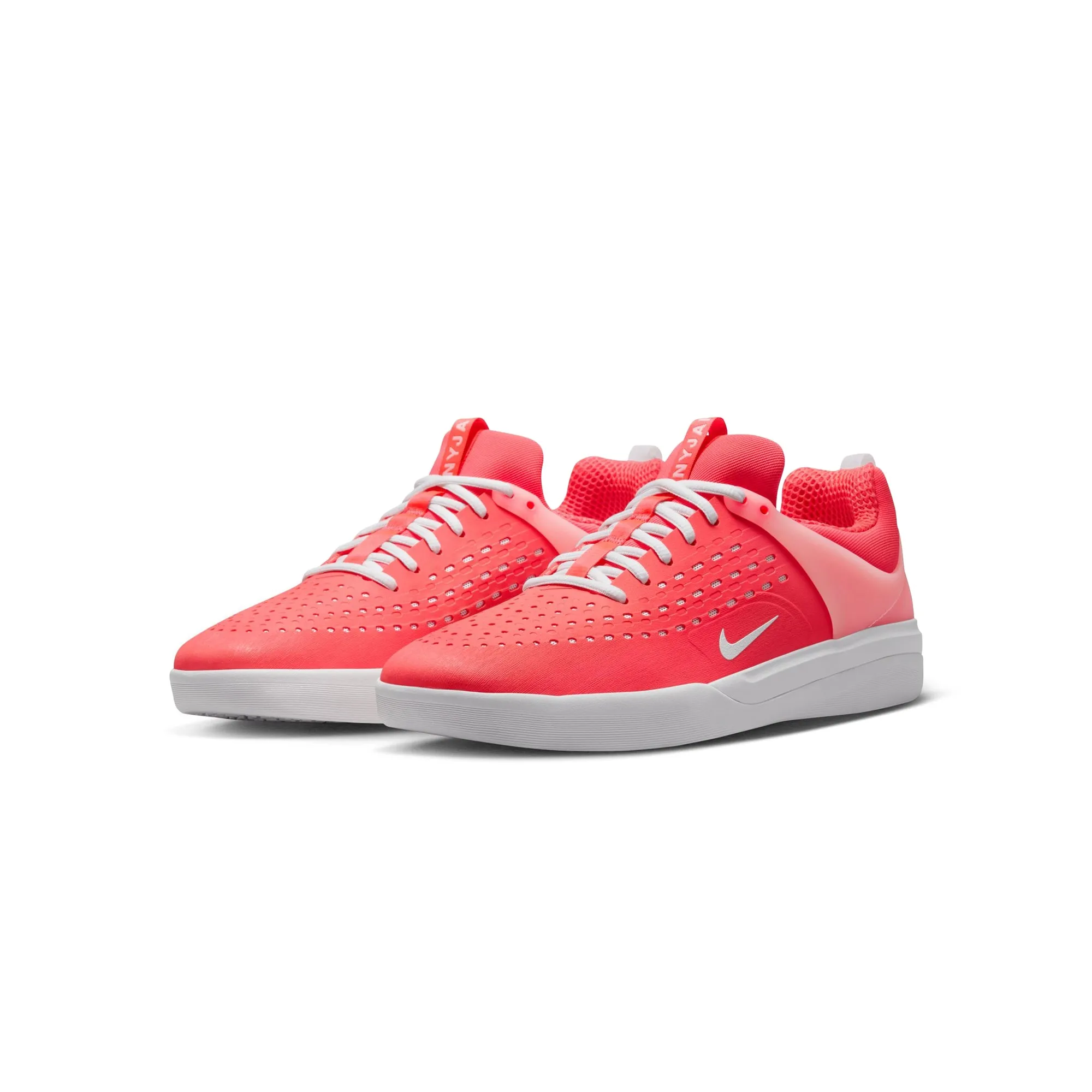 running in school tracks shoes Nike SB Mens Zoom Nyjah 3 Shoes