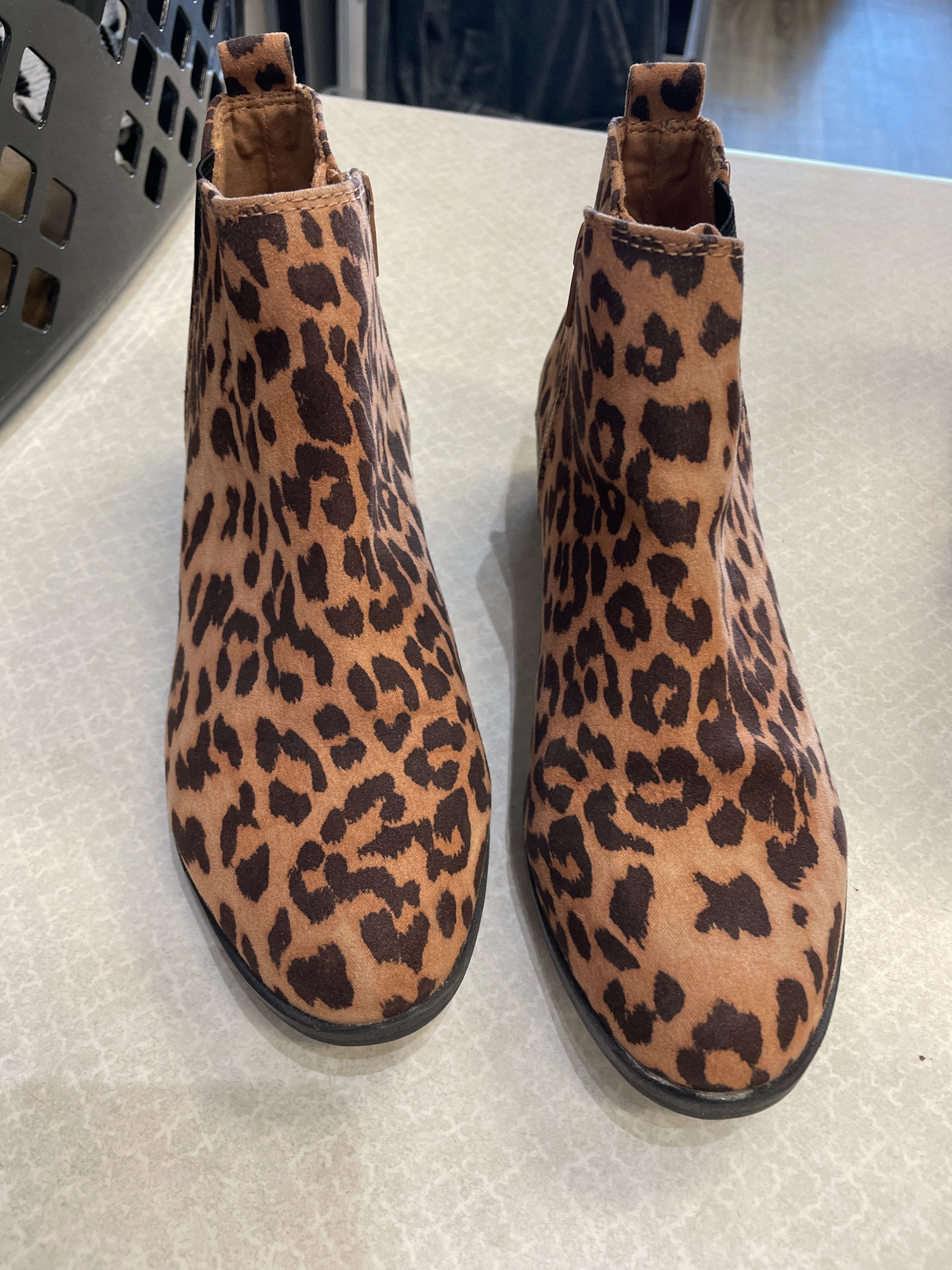 Wide Cut Breathable Urban Traveler Boots Ankle Heels By So In Animal Print, Size: 6.5