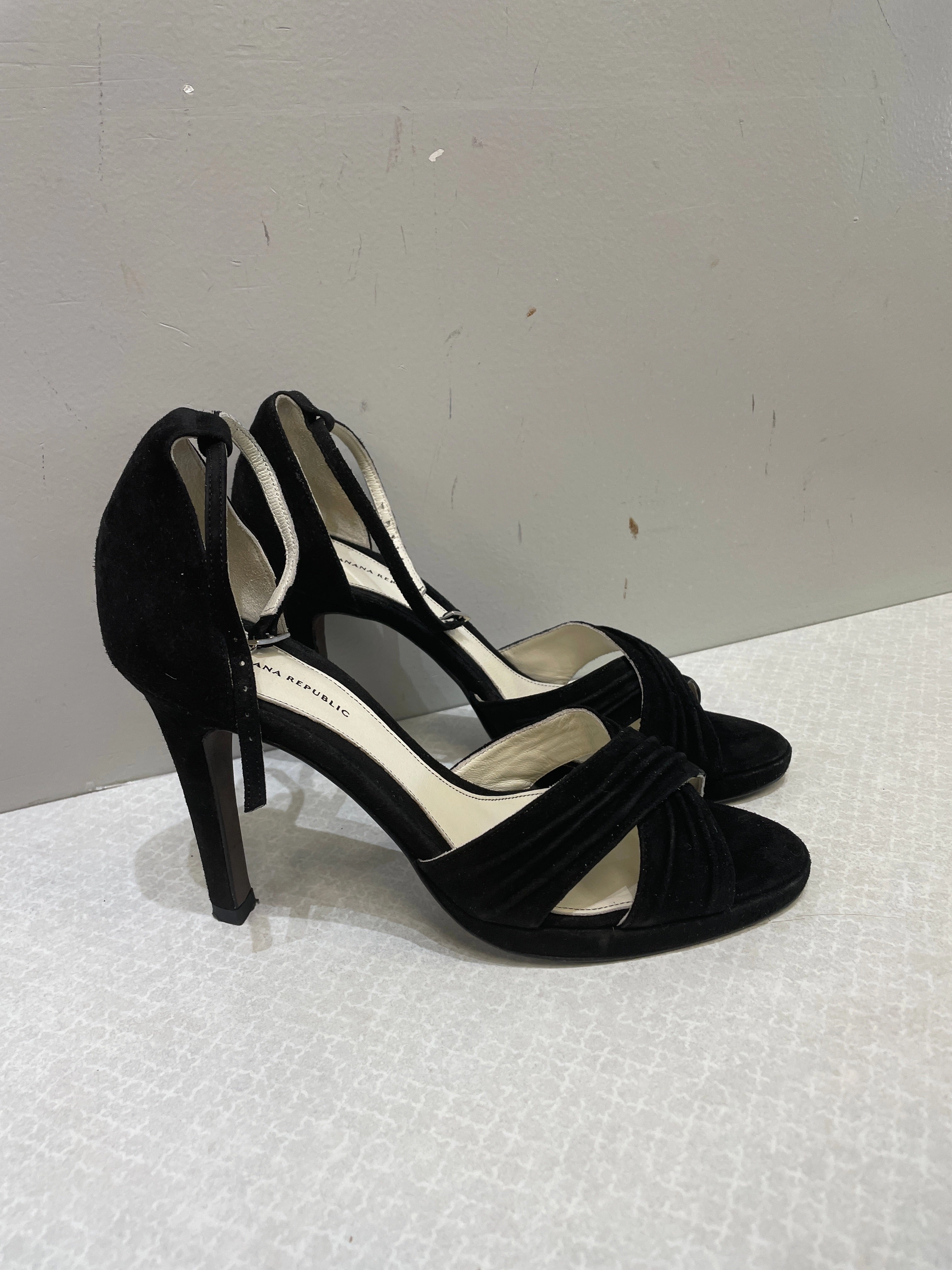 Memory foam insole Elegant Shoes Heels Stiletto By Banana Republic In Black, Size: 8.5