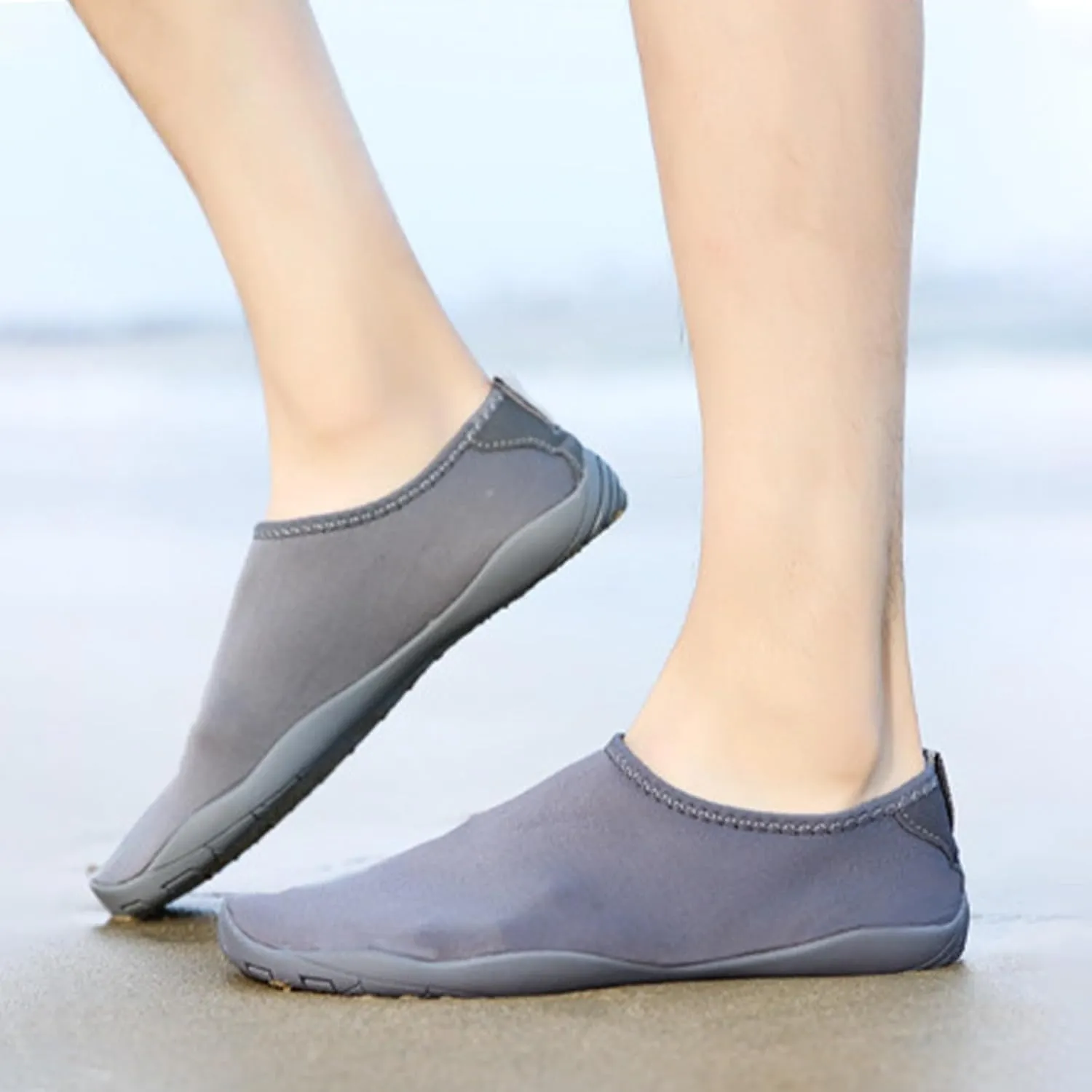 Quick Dry Water Shoes for Barefoot Beach Swim Pool Aqua Socks Womens Mens Outdoor Sports Hiking Surf Kayaking Yoga Exercise Shoes
