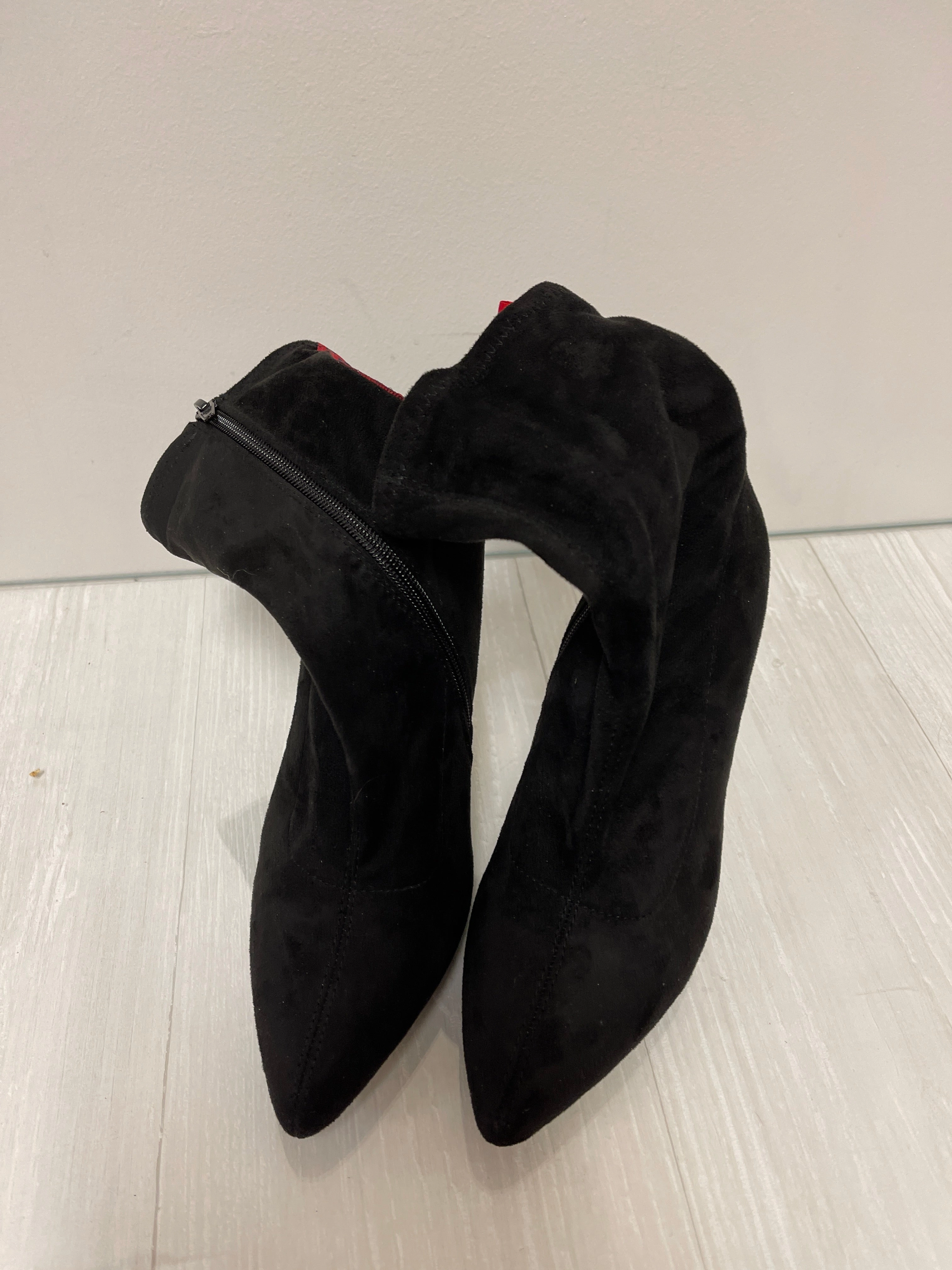 Quick Drying Urban Traveler Boots Ankle Heels By Anne Michelle In Black, Size: 7.5