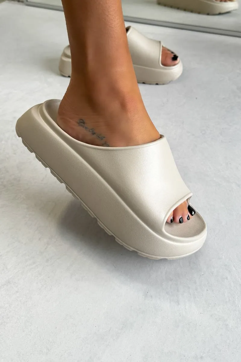 RUNNER Chunky Platform Sliders - Bone