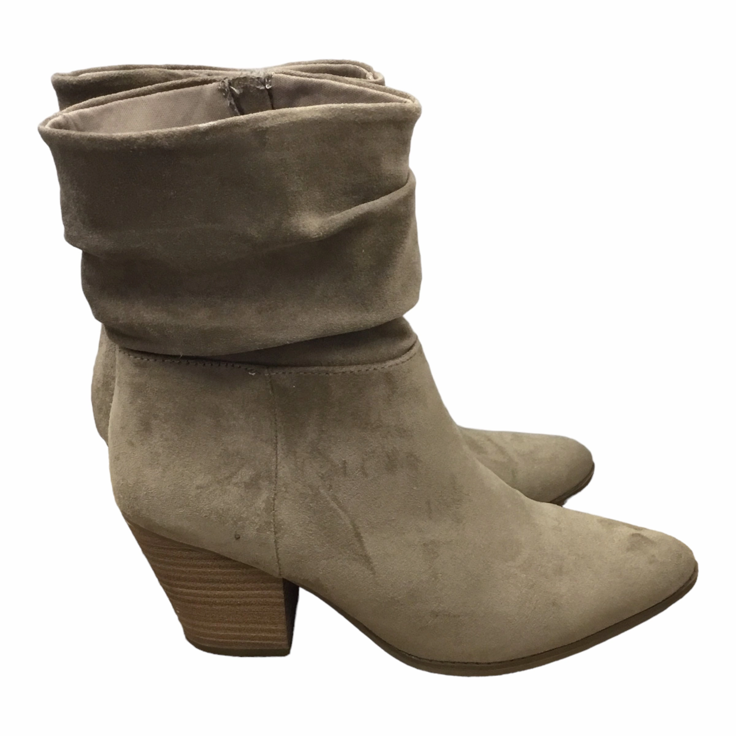 Boots Ankle Heels By Universal Thread  Size: 9.5 Protective Layer Slip Resistant Rough Terrain