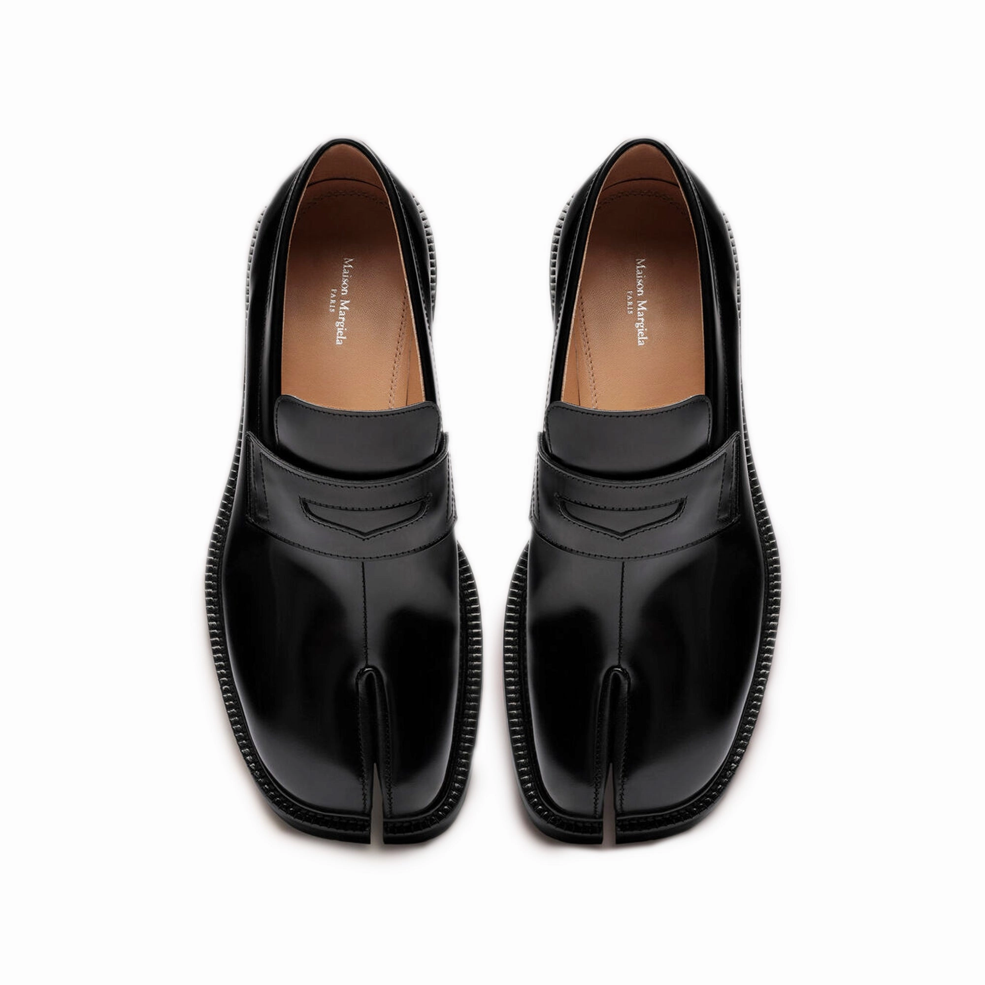 Lockdown Wings Maison Margiela Womens Tabi County Loafers