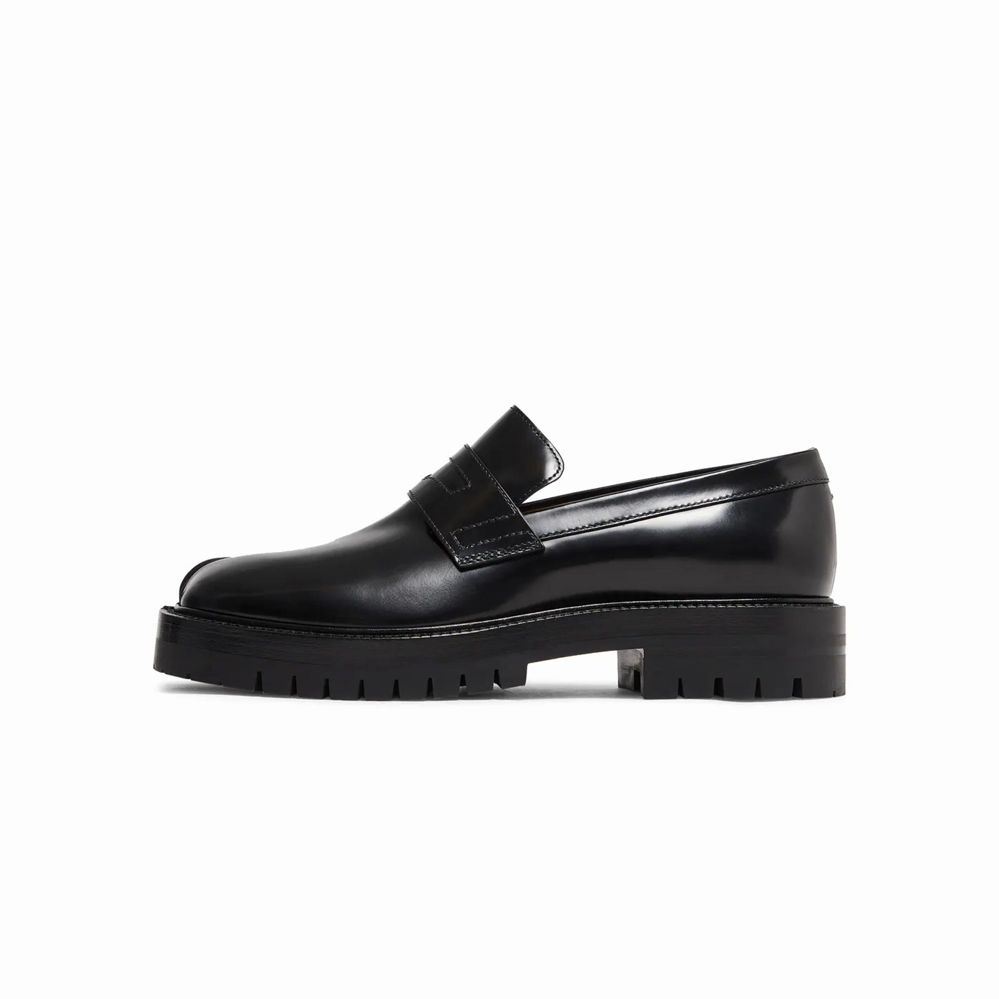 wooden - floor shoes Maison Margiela Womens Tabi County Loafers