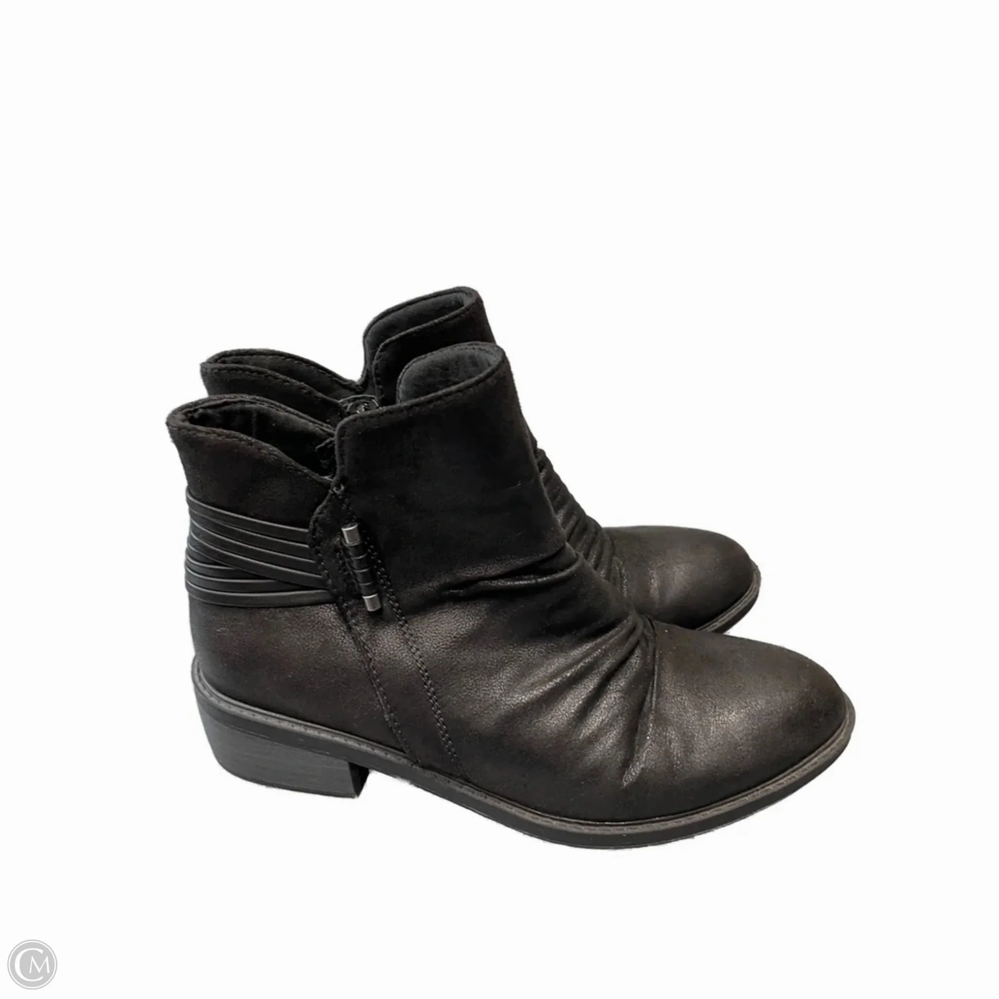 Comfortable Movement Boots Ankle Heels By Bare Traps In Black, Size: 7