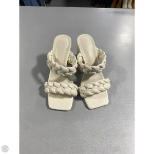 Versatile Mood Shoes Heels Block By Cme In Cream, Size: 7