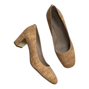 Shoes Heels Block By Donald Pliner In Tan, Size:9 Breathable Upper Relaxed Glam