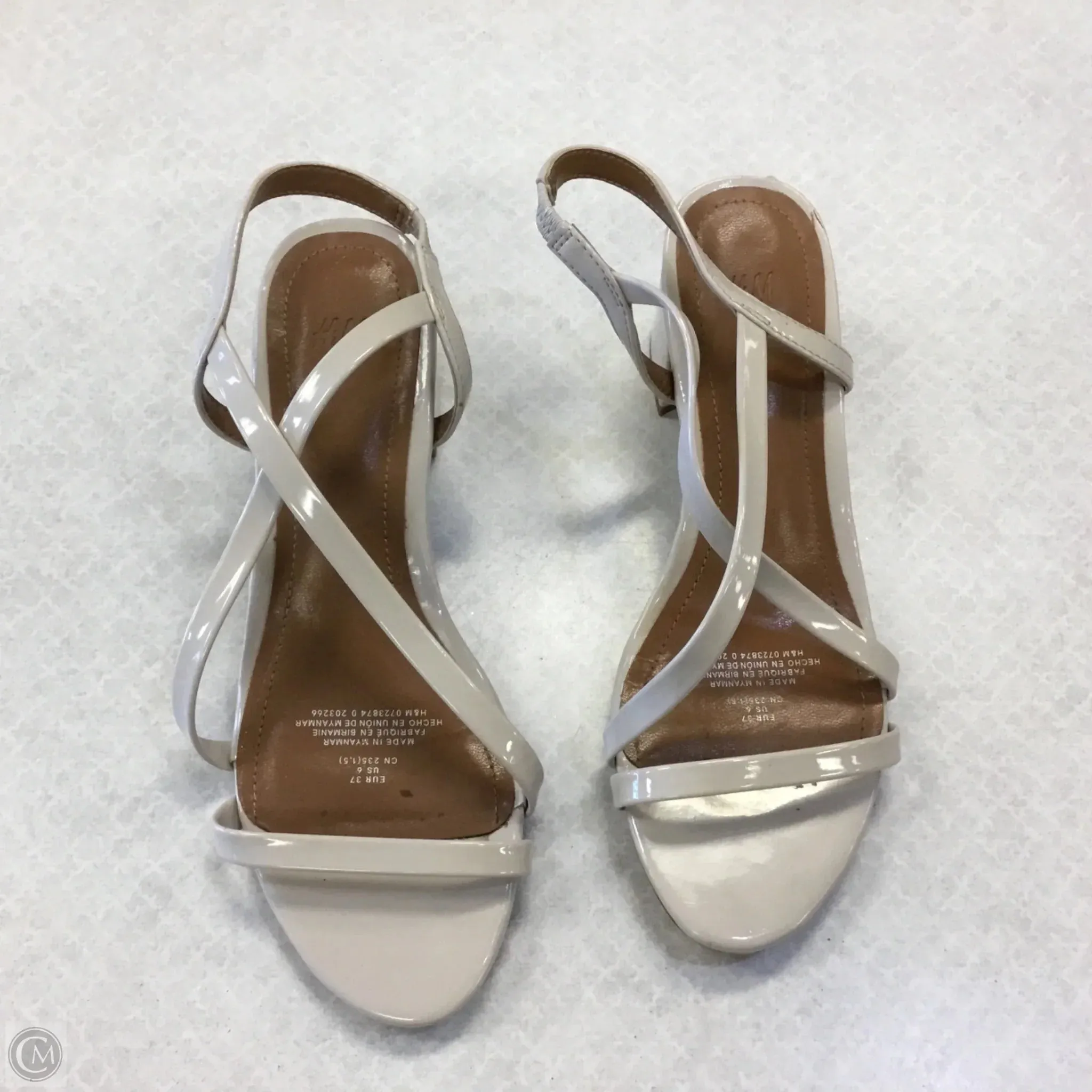 Flexibility Street Ready Shoes Heels Block By H&m In Tan, Size: 6